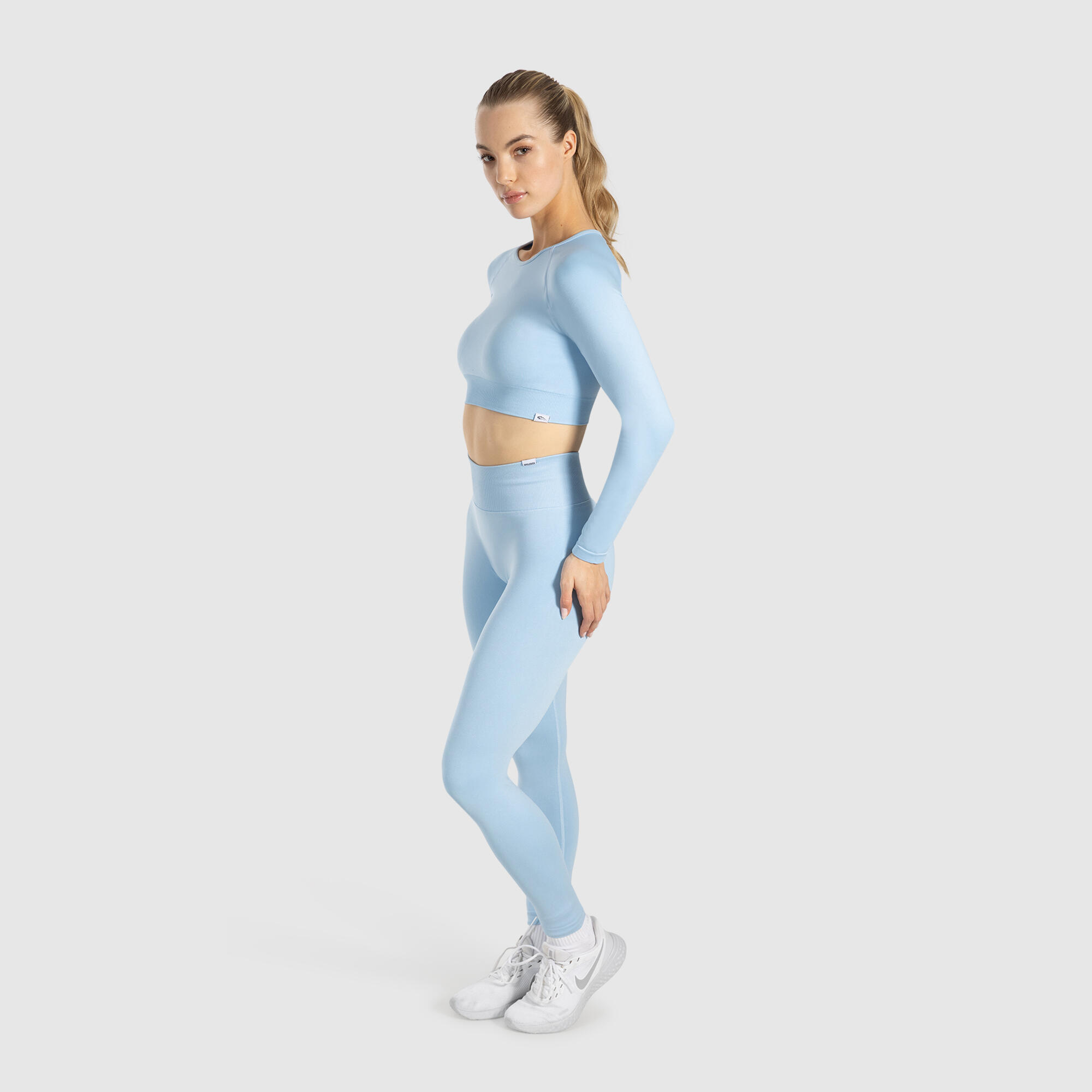 Damen Crop Longsleeve Maysa Hellblau 3/5