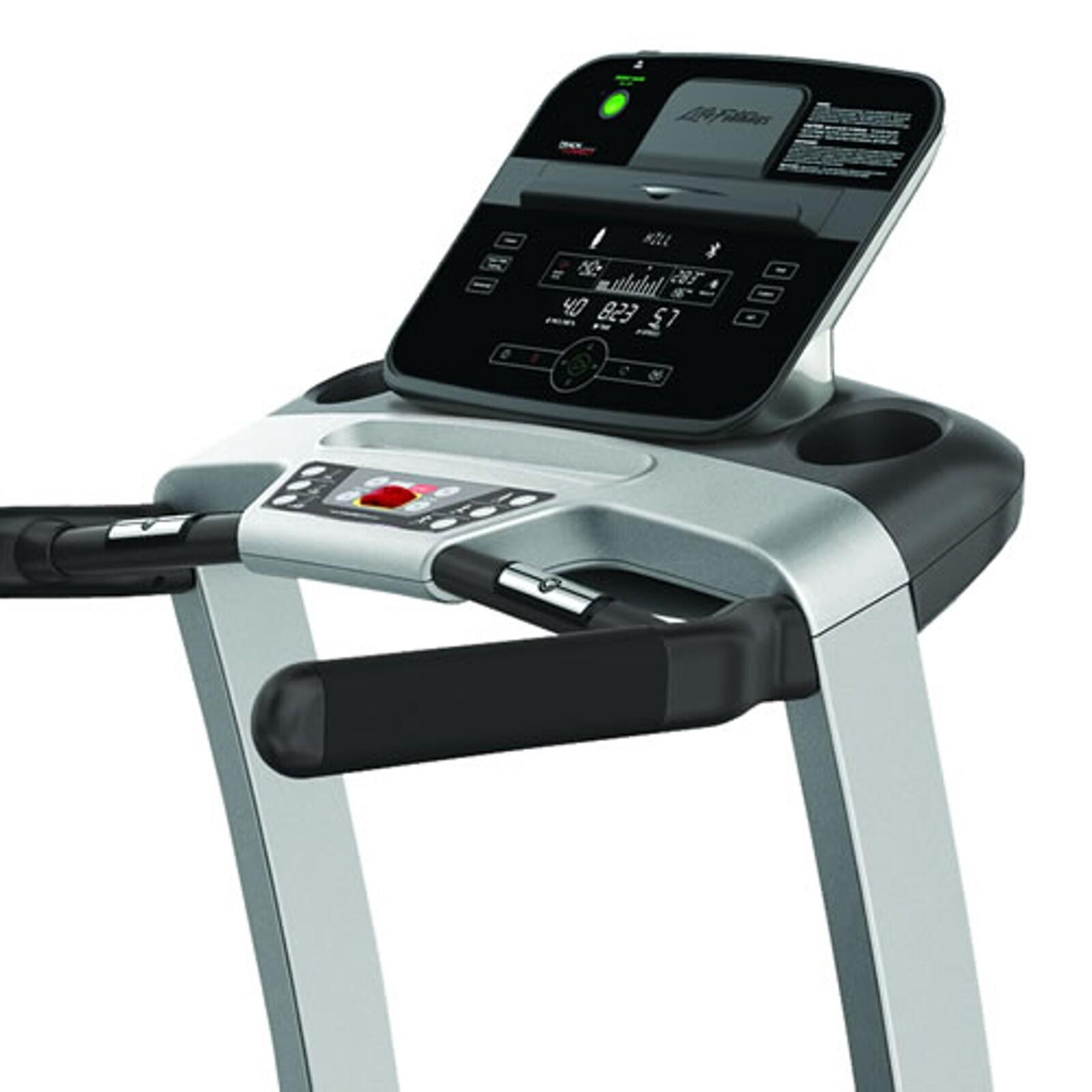 Life Fitness T3 loopband met Track Connect 2.0 Console 2/3