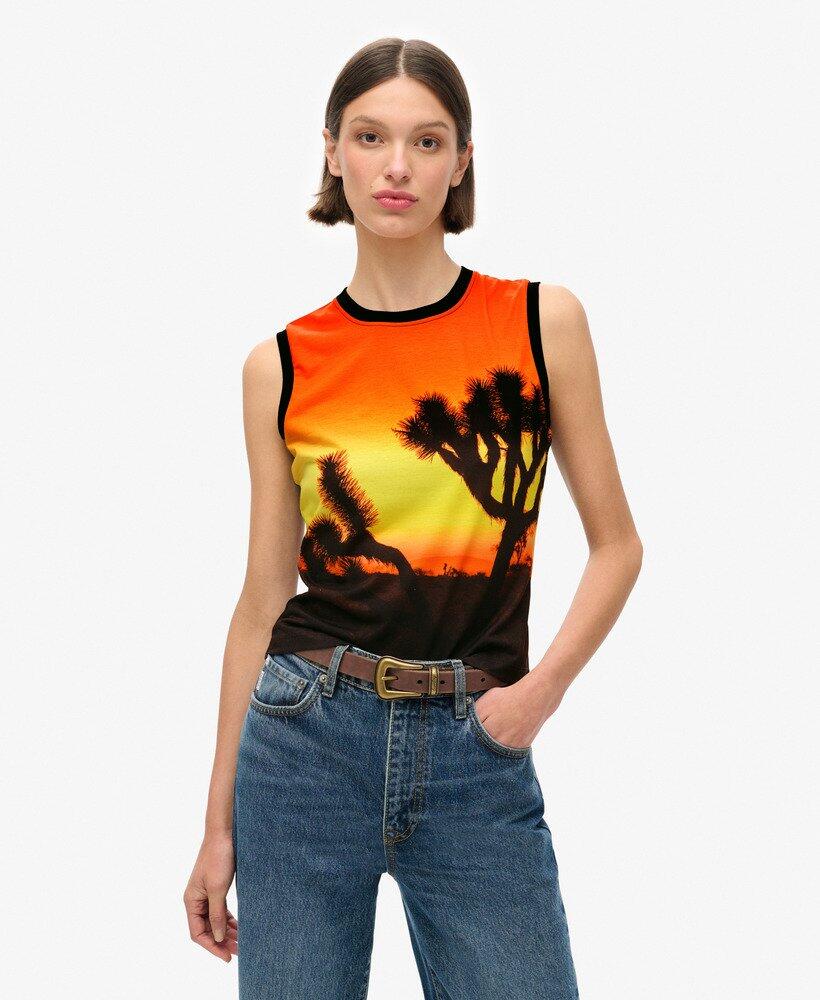 SUPERDRY picture