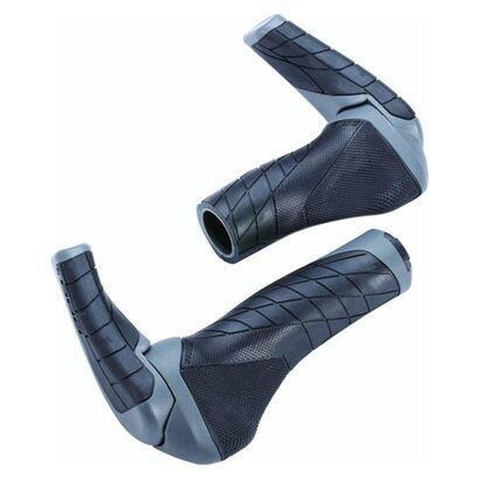 Poignées + Embouts de cintre 85mm BBB ErgoTechSet 133 - 92 mm Noir Gris      6295€ 6400€ -1%    * La vente débute le 03/07/2025    BBB CYCLING Poignées + Embouts de cintre 85mm BBB ErgoTechSet 133 - 92 mm Noir GrisVendu exclusivement en ligne   