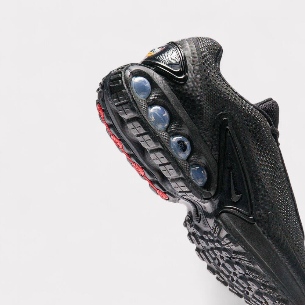 Nike Air Max Dn - Black (W) 5/7