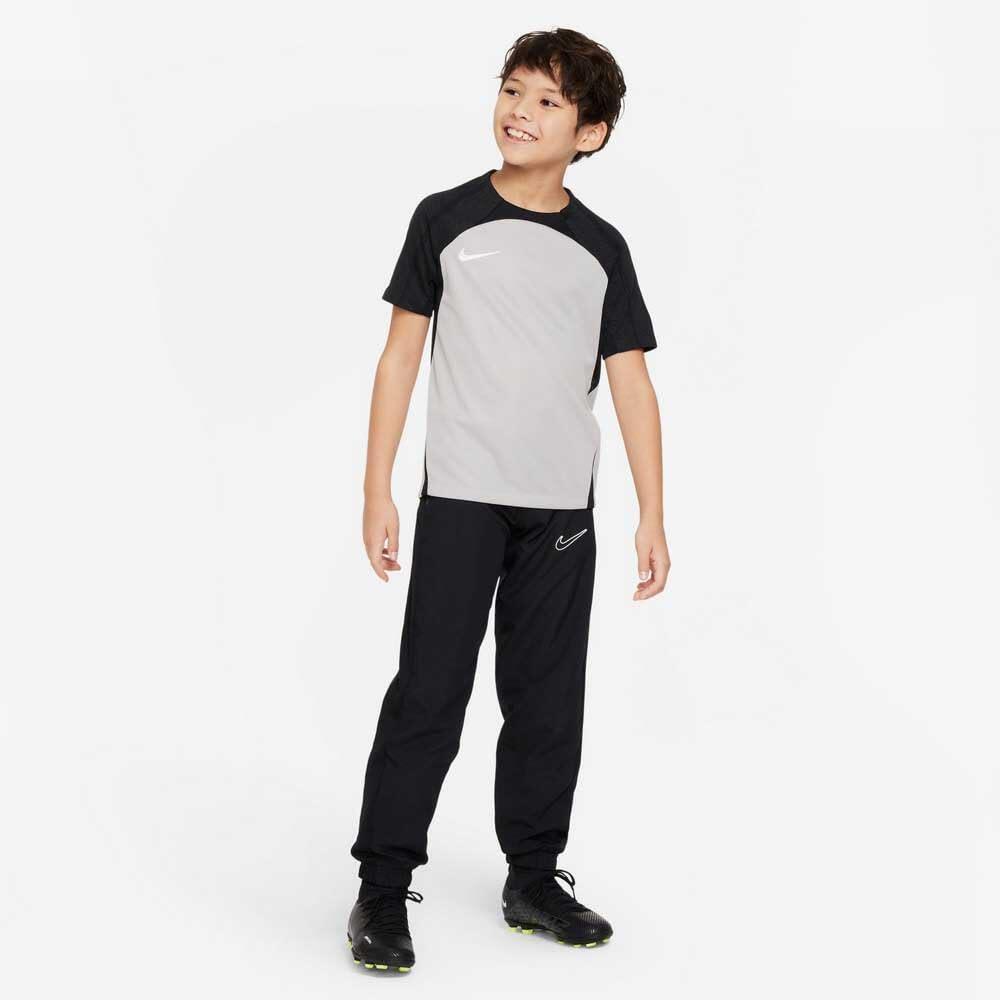T-shirt Nike Dri-FIT Strike 3 unisexe en gris étain 5/6