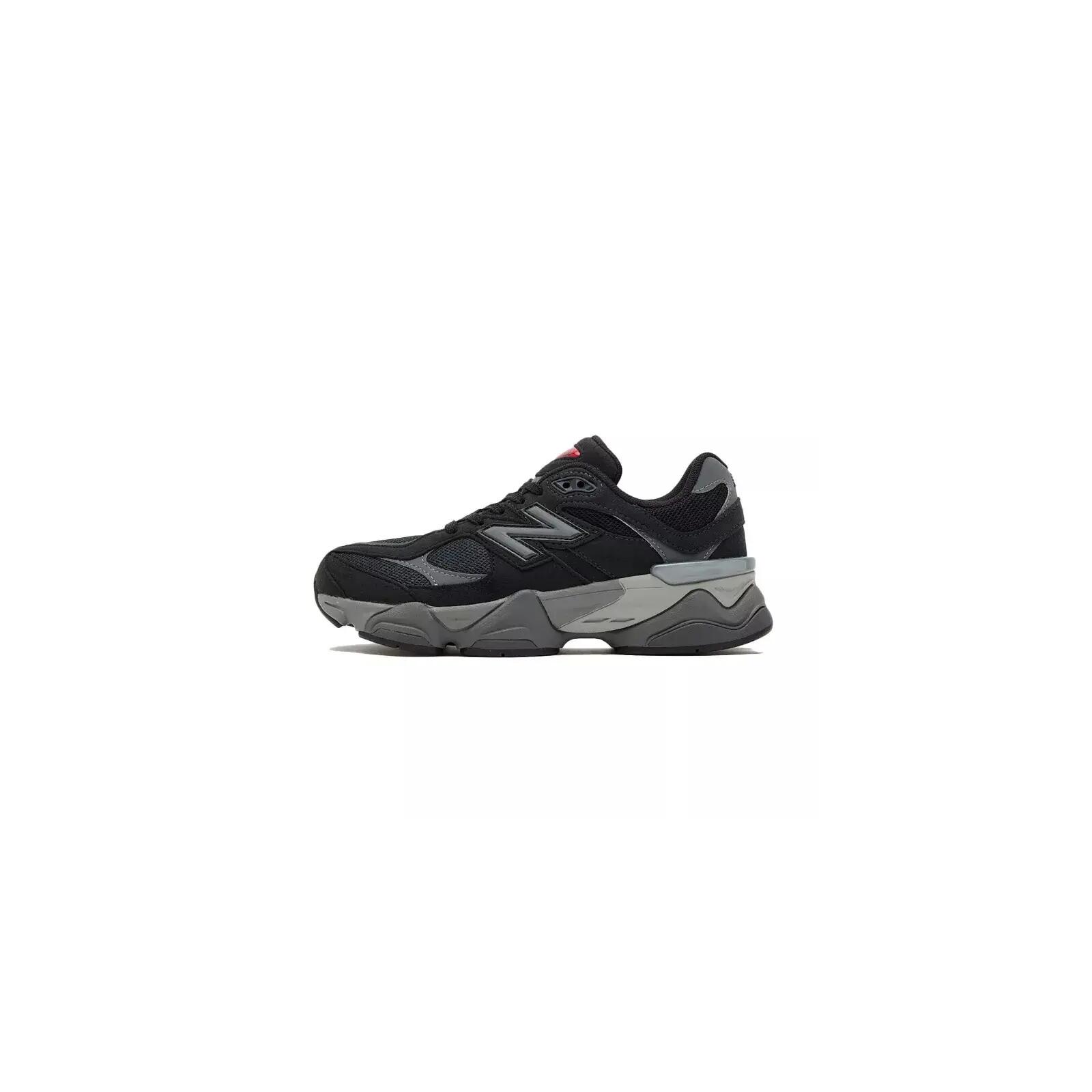 NEW BALANCE picture