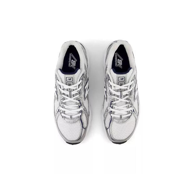 Basket New Balance U740