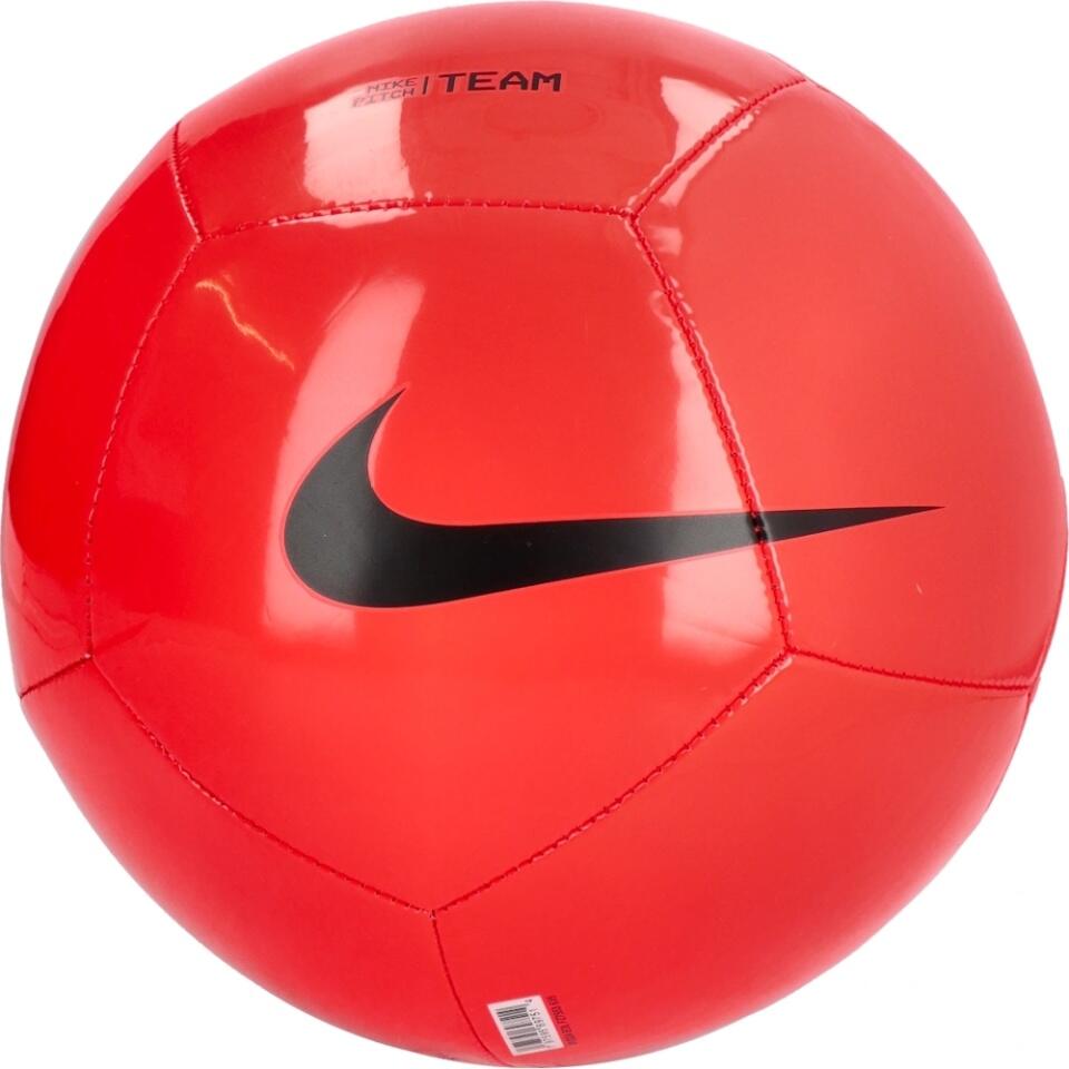 Minge fotbal Nike Pitch Team 25