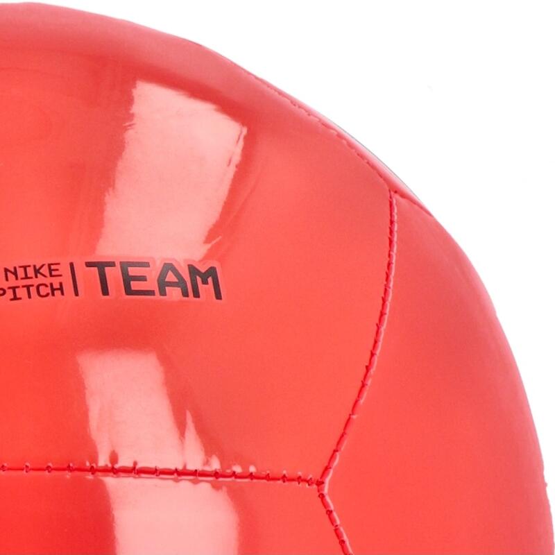 Minge fotbal Nike Pitch Team 25