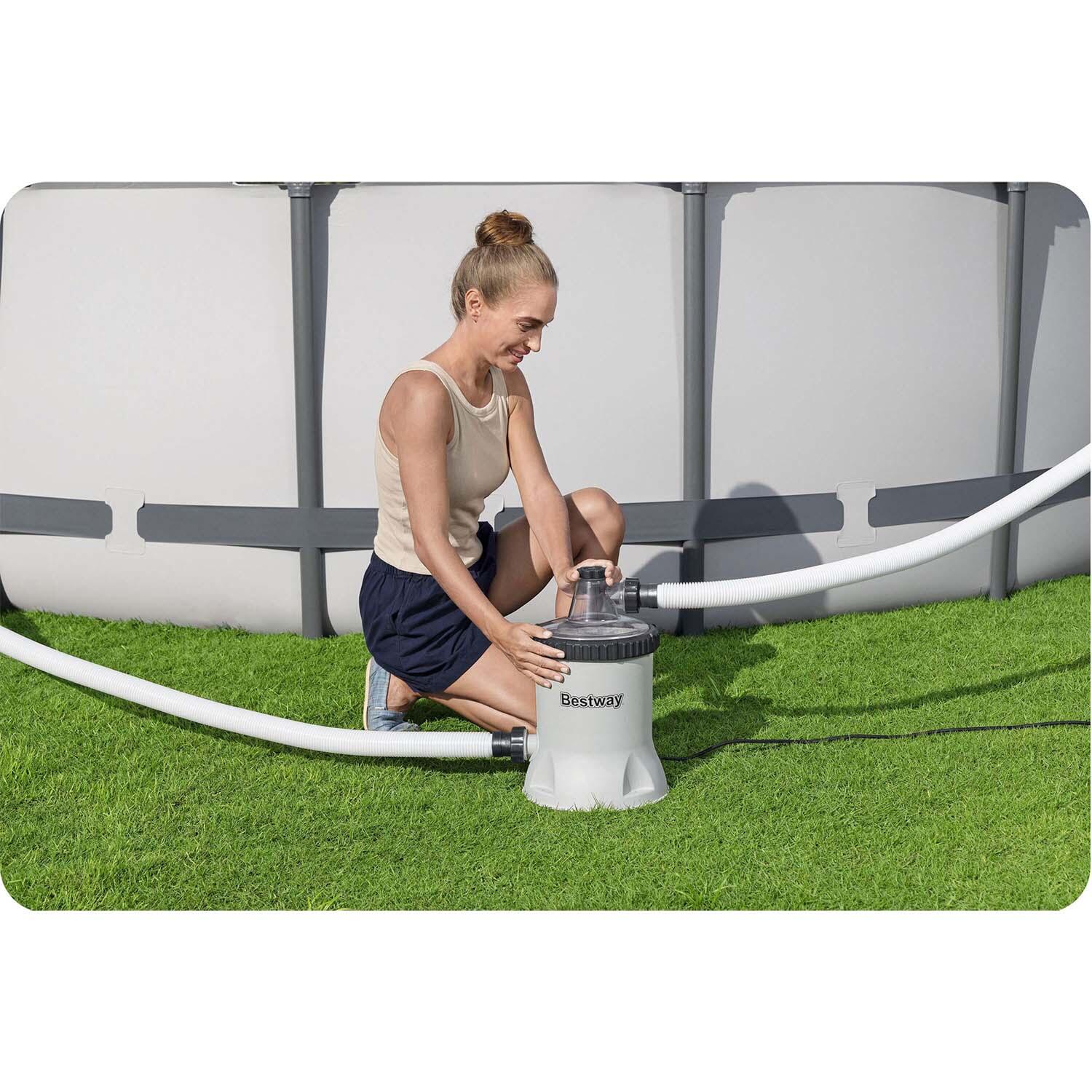 Pompa filtrująca do basenu 5678 l/h + kulki filtrujące Bestway 3/8