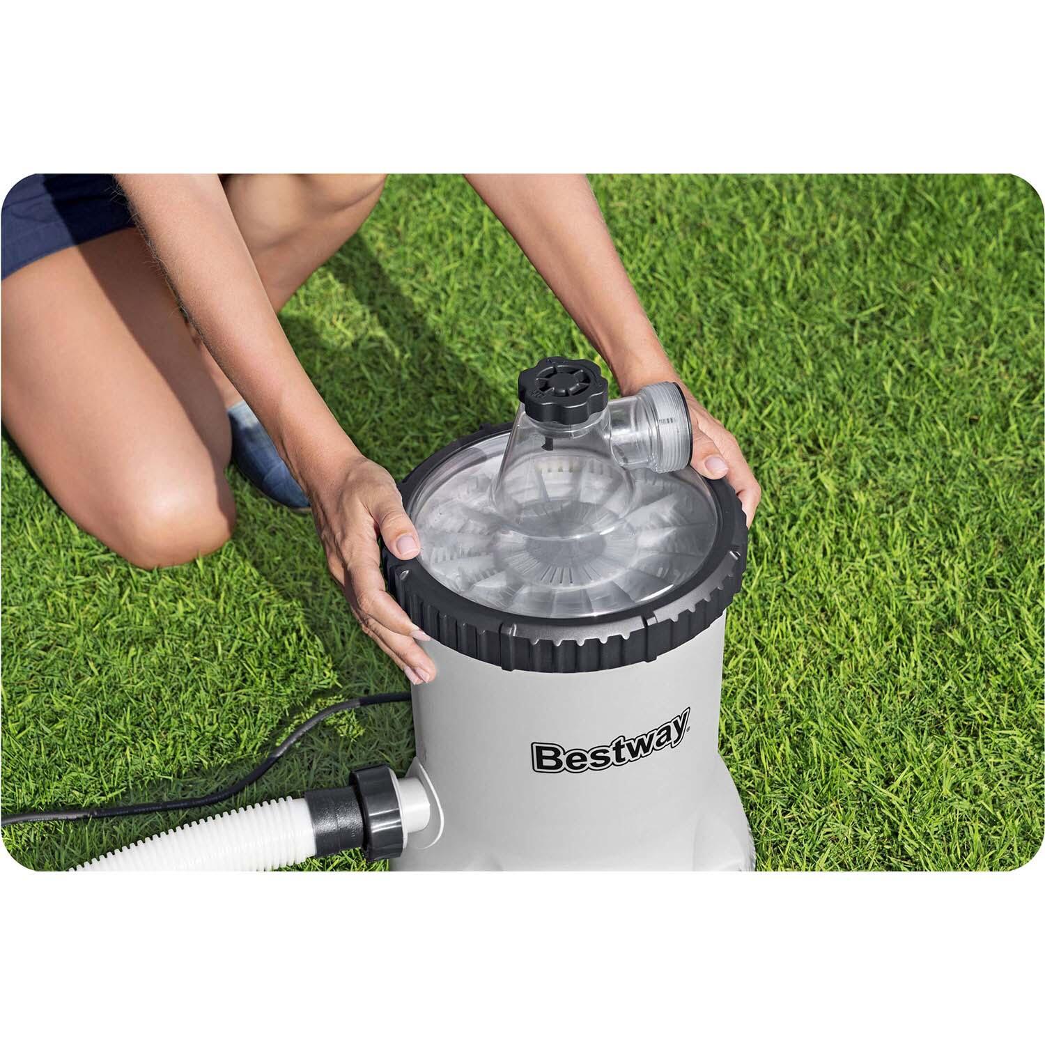 Pompa filtrująca do basenu 5678 l/h + kulki filtrujące Bestway 6/8