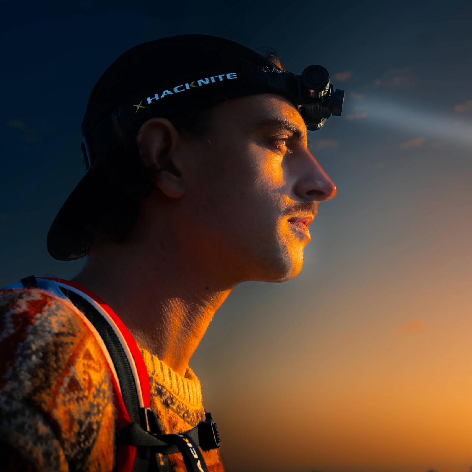 Lampe Frontale Puissante Avec 5 LED De 8000 Lumens, SGODDE Lampe Torche LED Zoomable Et Étanche Avec 2 X 18650mAh Batterie - Sport