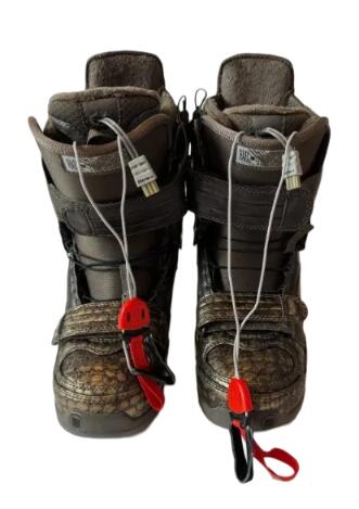 Tussen Particulieren - Hippe snowboardboots in perfecte staat! 4/6