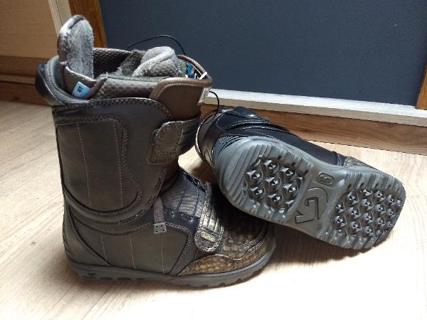 Tussen Particulieren - Hippe snowboardboots in perfecte staat! 3/6