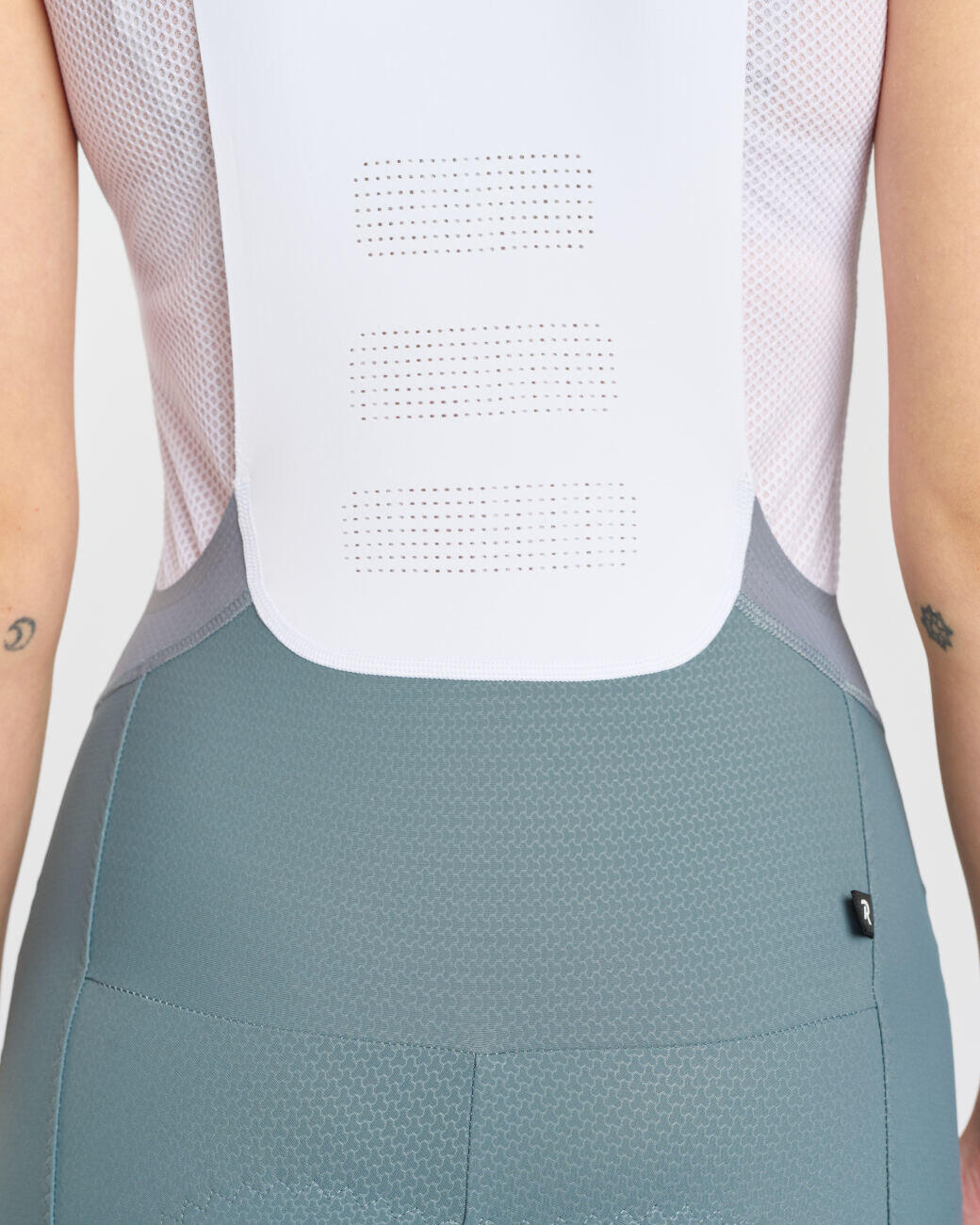 Pantaloni corti con bretelle - NOVEL PRO 6/8