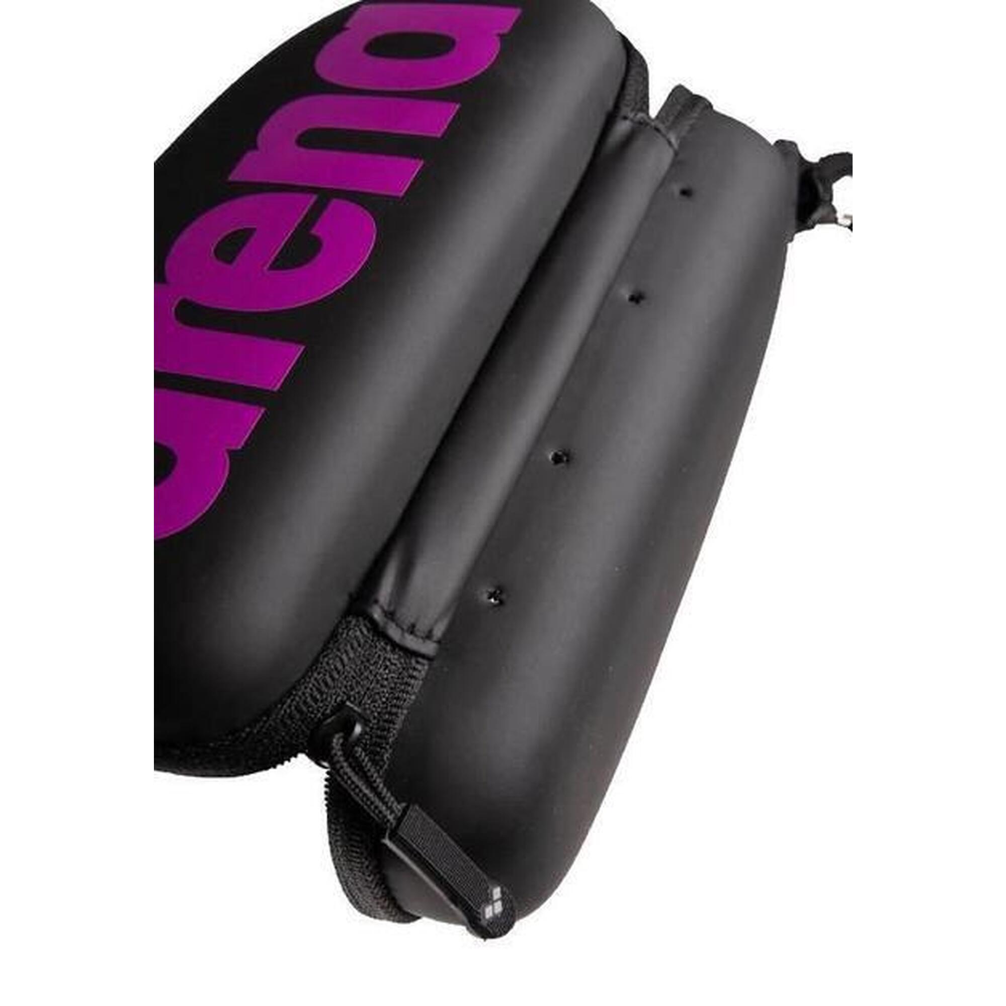 Etui na okulary Arena goggle case czarno-fioletowe