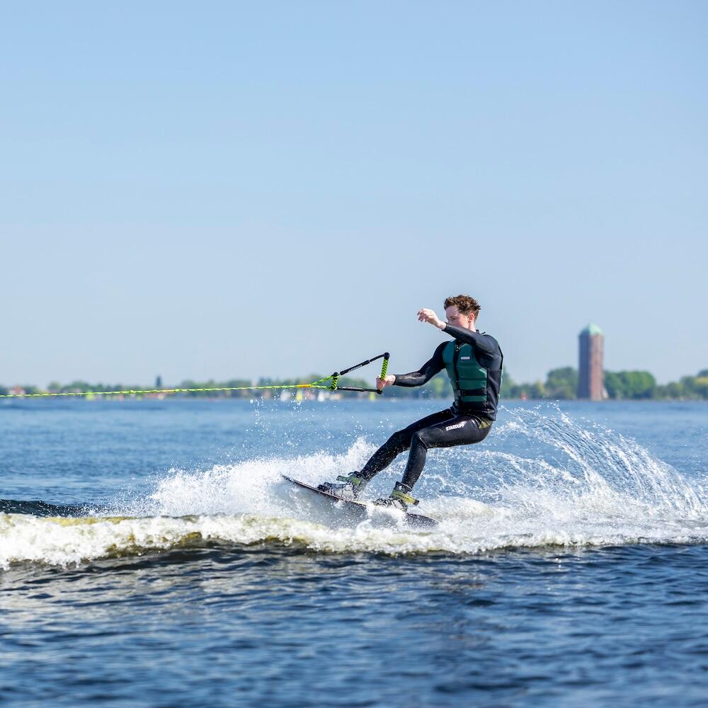 Stardupp Reload Wakeboard Set Rood - 139CM - Wakeboard + Lijn + Bindingen 2/7