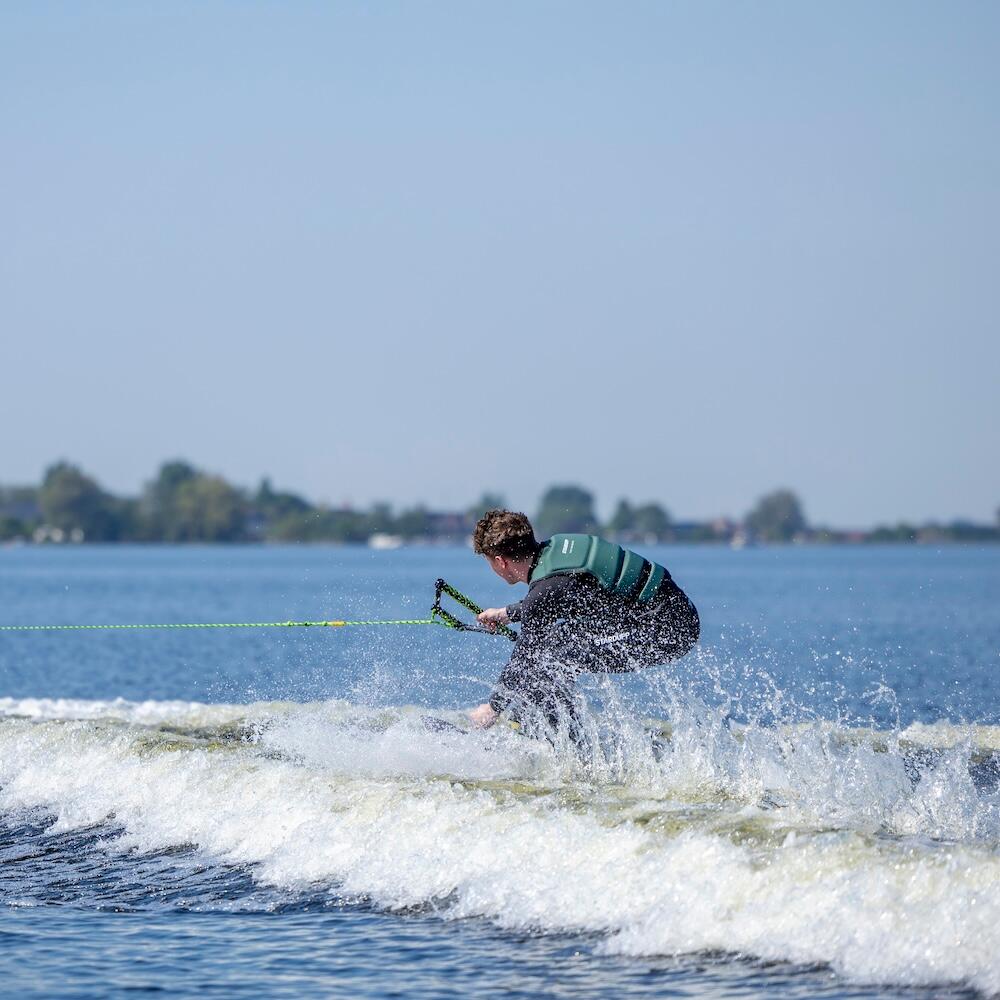 Stardupp Reload Wakeboard Set Rood - 139CM - Wakeboard + Lijn + Bindingen 5/7