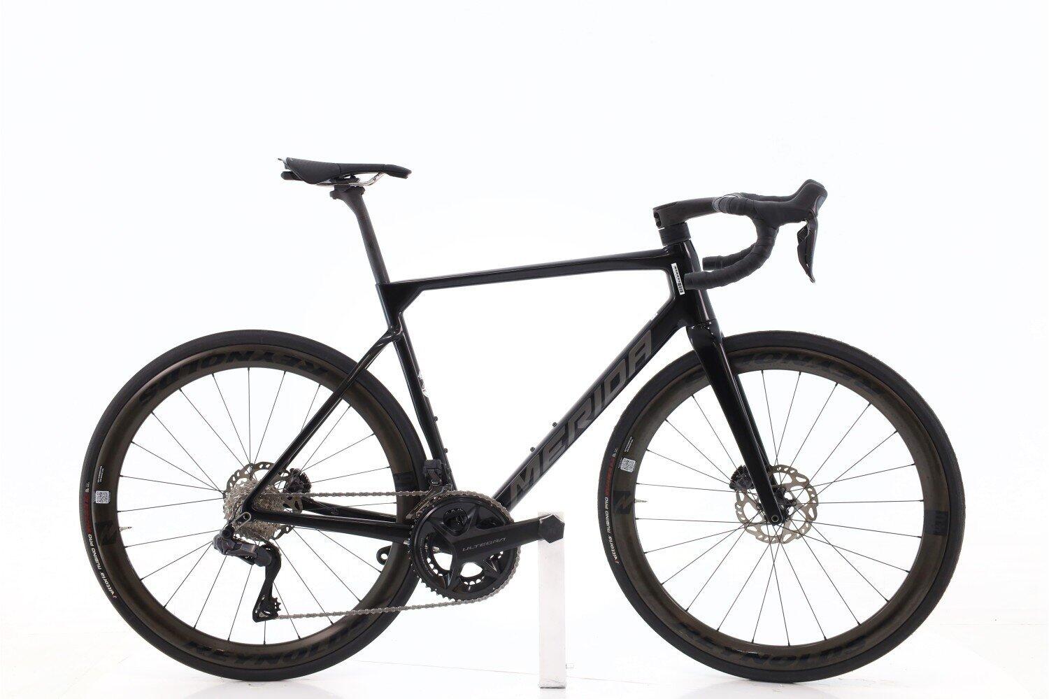 MERIDA Gereviseerde racefiets ·  Scultura 8000 Di2 12V · Zeer goede toestand
