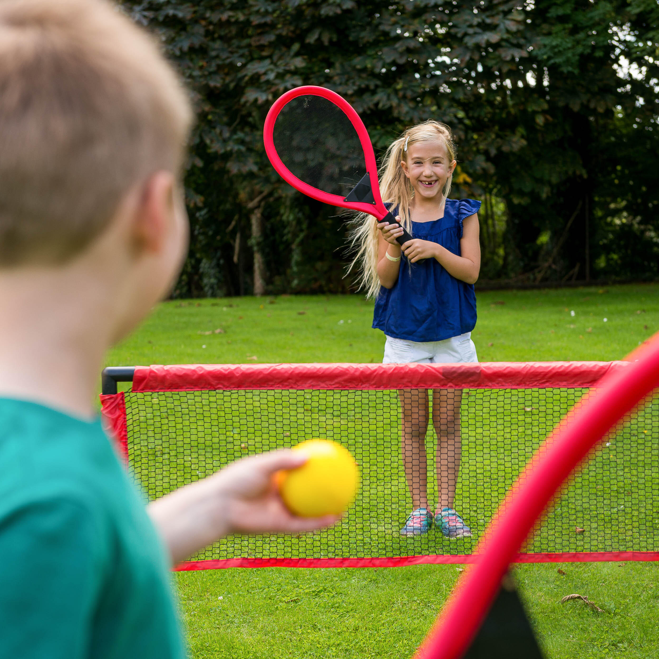 Toyrific Children's Tennis Set Incudes RacketsBalls and Net, Red 3/3
