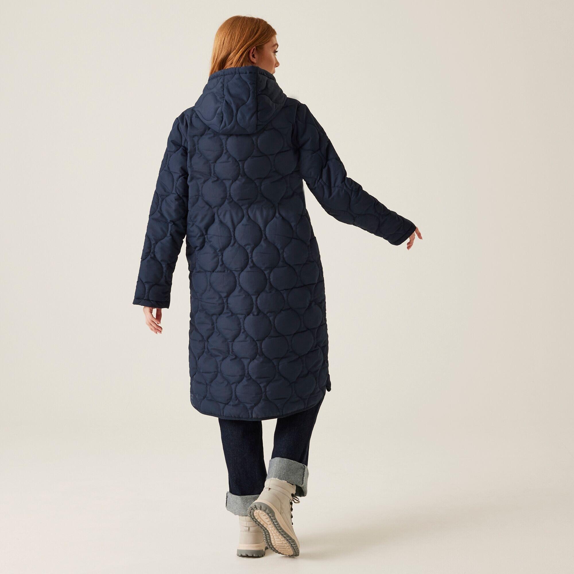 Chaqueta acolchada senderismo mujer Regatta Jaycee II, azul marino 6/7