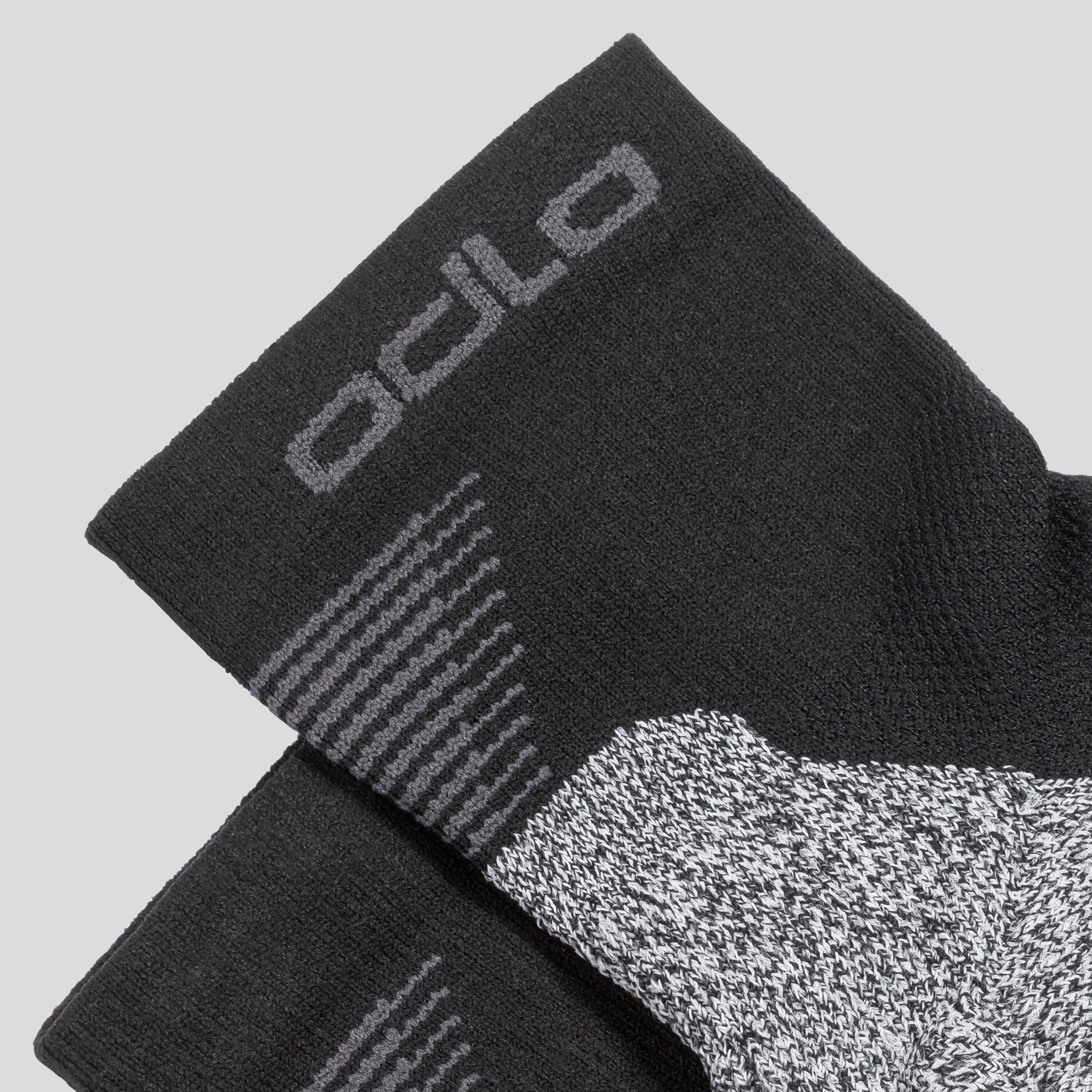 Chaussettes de sport Odlo courtes Ceramicool