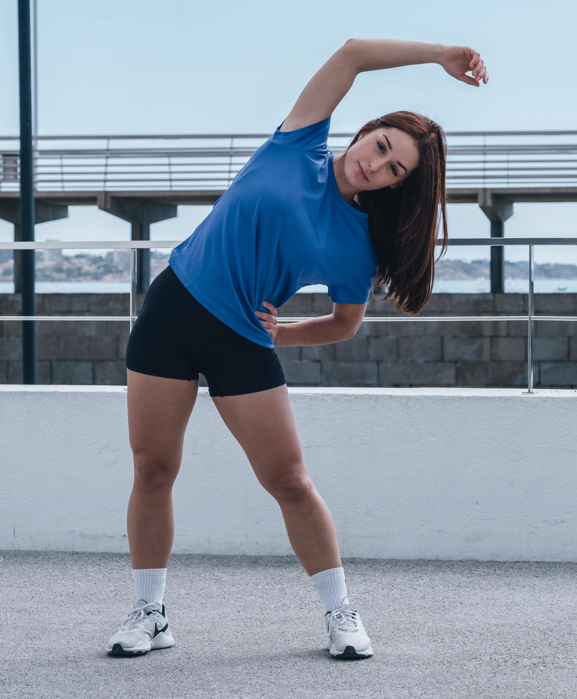 Camiseta Running Manga Corta Mujer Asioka PO Azul Royal.Transpirable 3/7