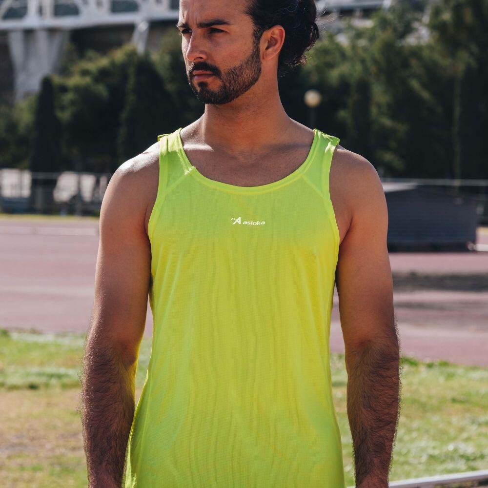 Camisola de corrida para homem sem mangas Asioka TIBER Amarelo Fluor. Respirável 4/7