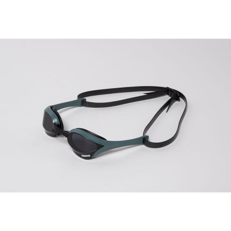 Ochelarii de lansare Arena COBRA ULTRA SWIPE