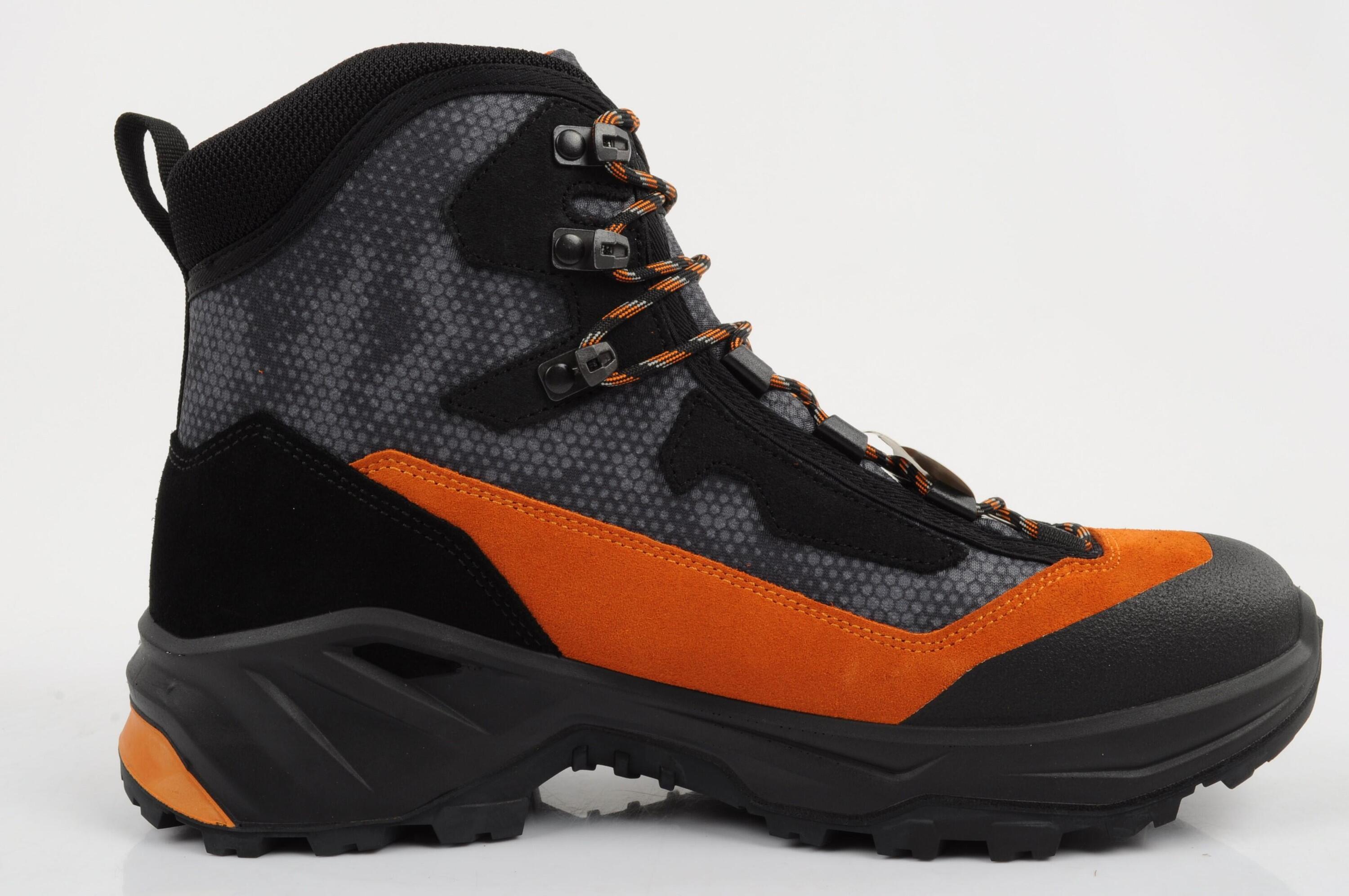 Chaussures de sport de randonnée pour hommes Aku Adapta Gore-tex résistantes 4/7
