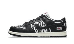 SB Dunk Low Quartersnacks Zebra