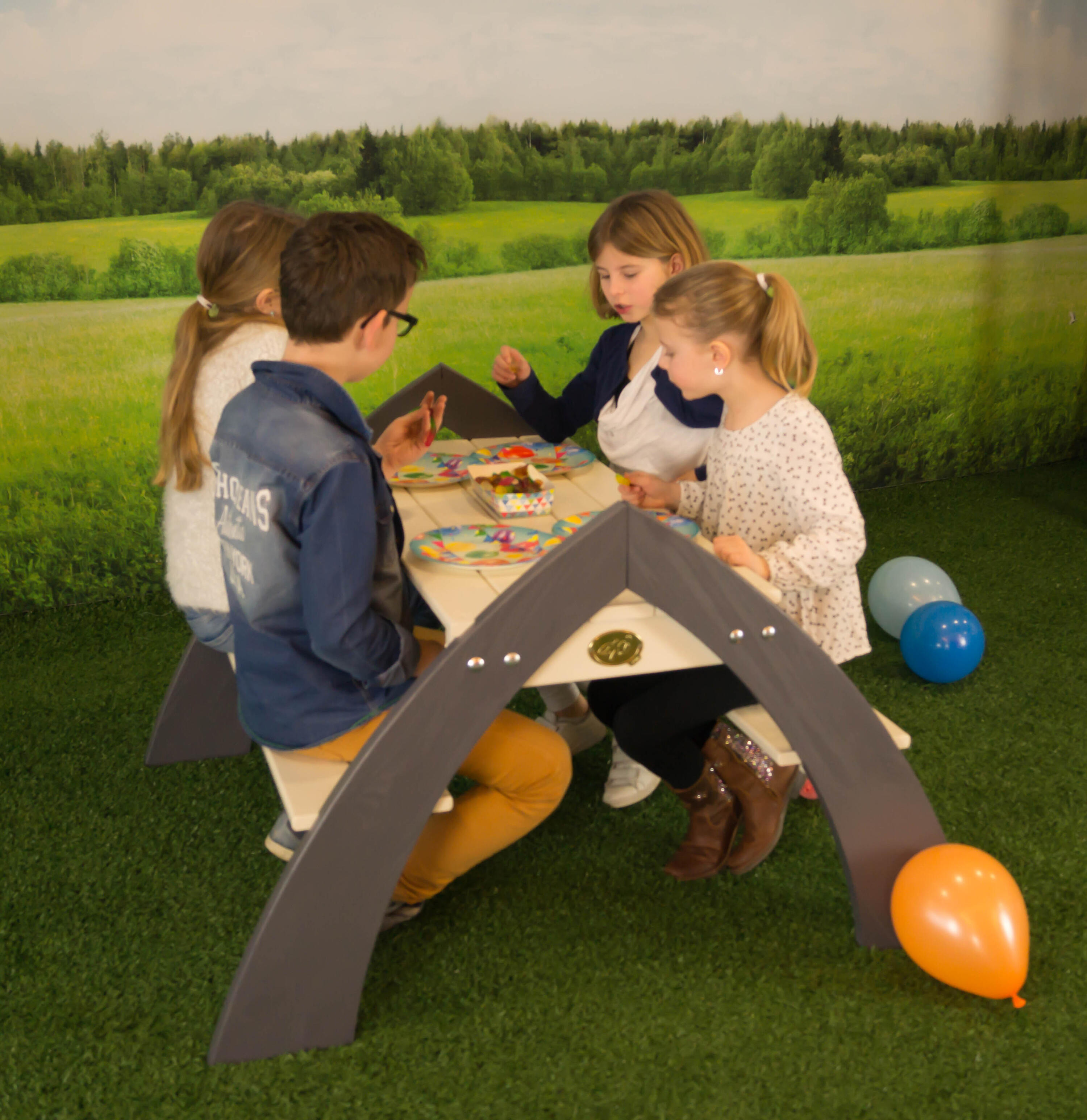 Table de pique nique Grise/Blanche, Kylo XL - Parasol Bleu 4/5