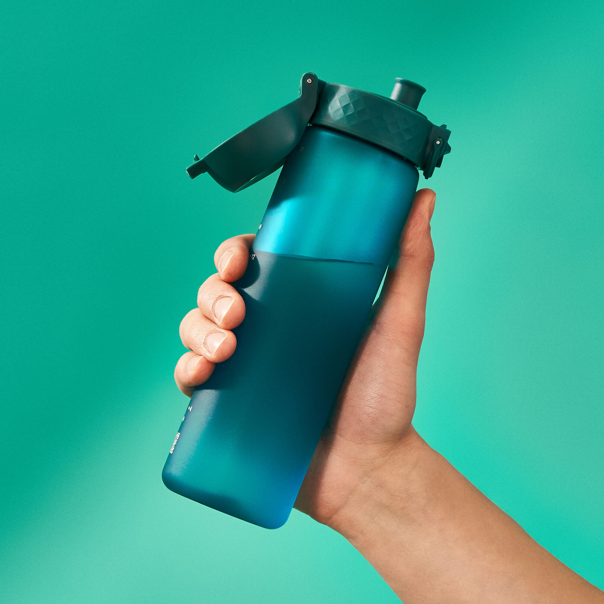 Bidon na wodę ION8 500ml z atestem PZH – szczelny, lekki, bez BPA 3/8