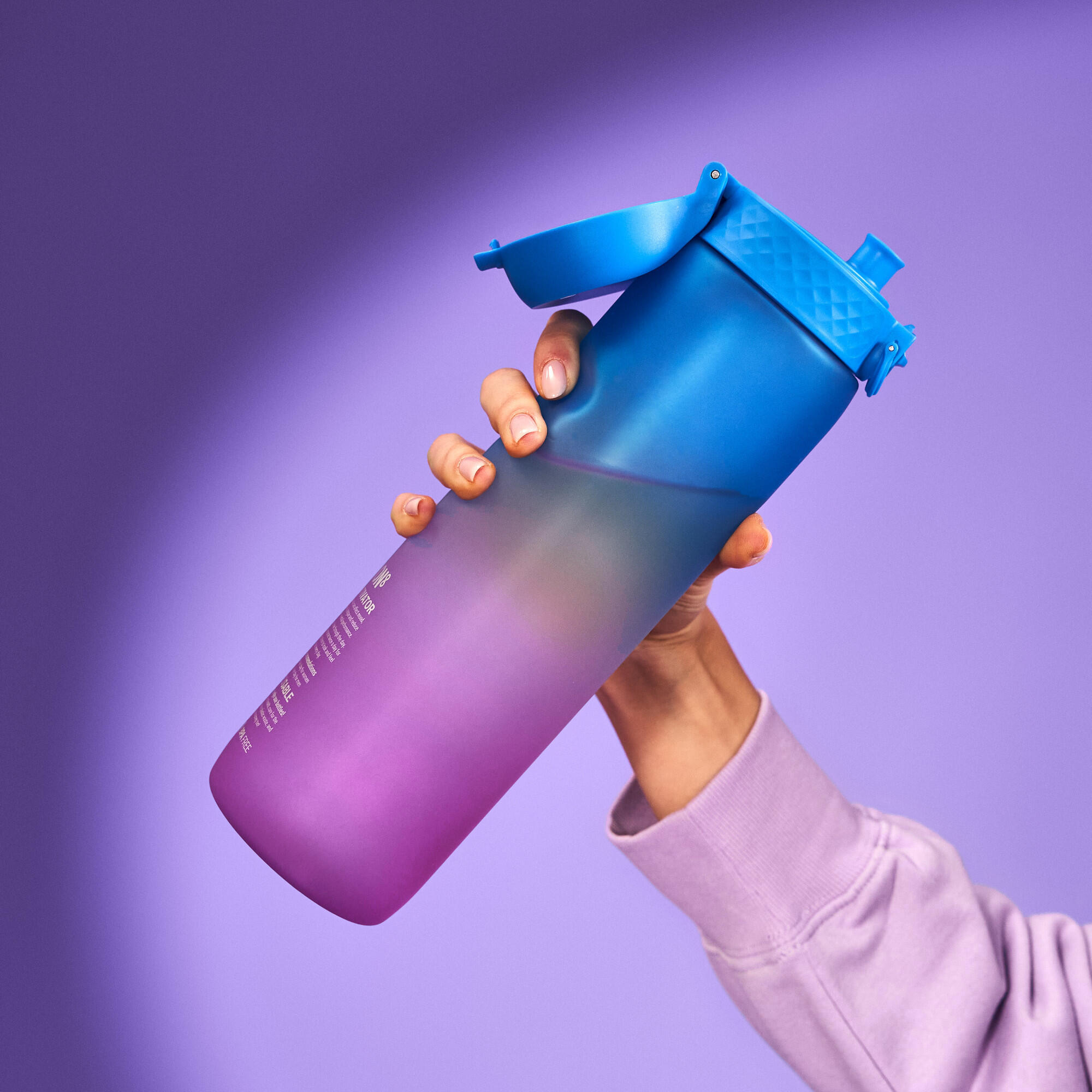 Butelka motywacyjna z miarką ION8 MOTIVATOR BPA Free 3/8