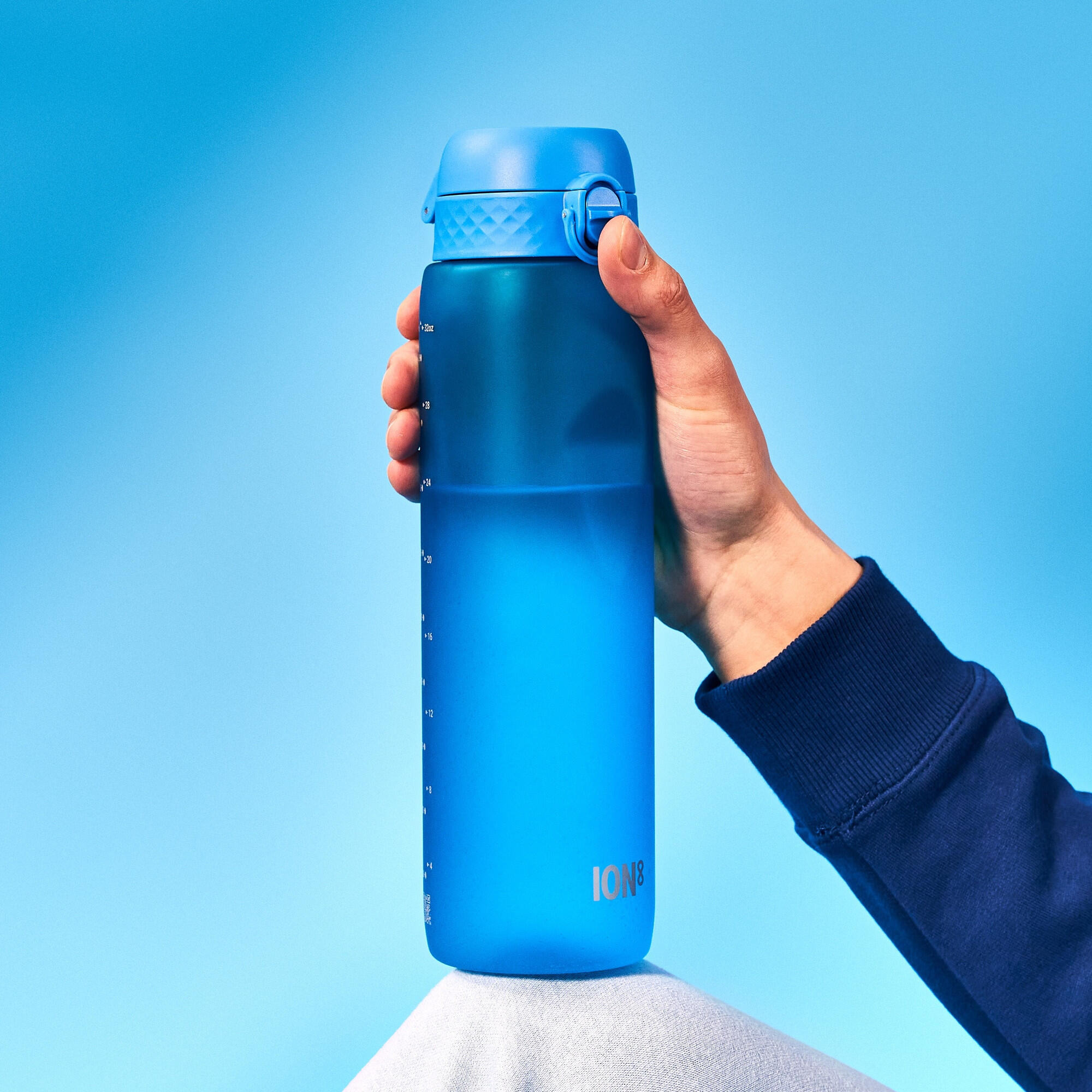 Duży bidon 1L ION8 BPA Free 2/8