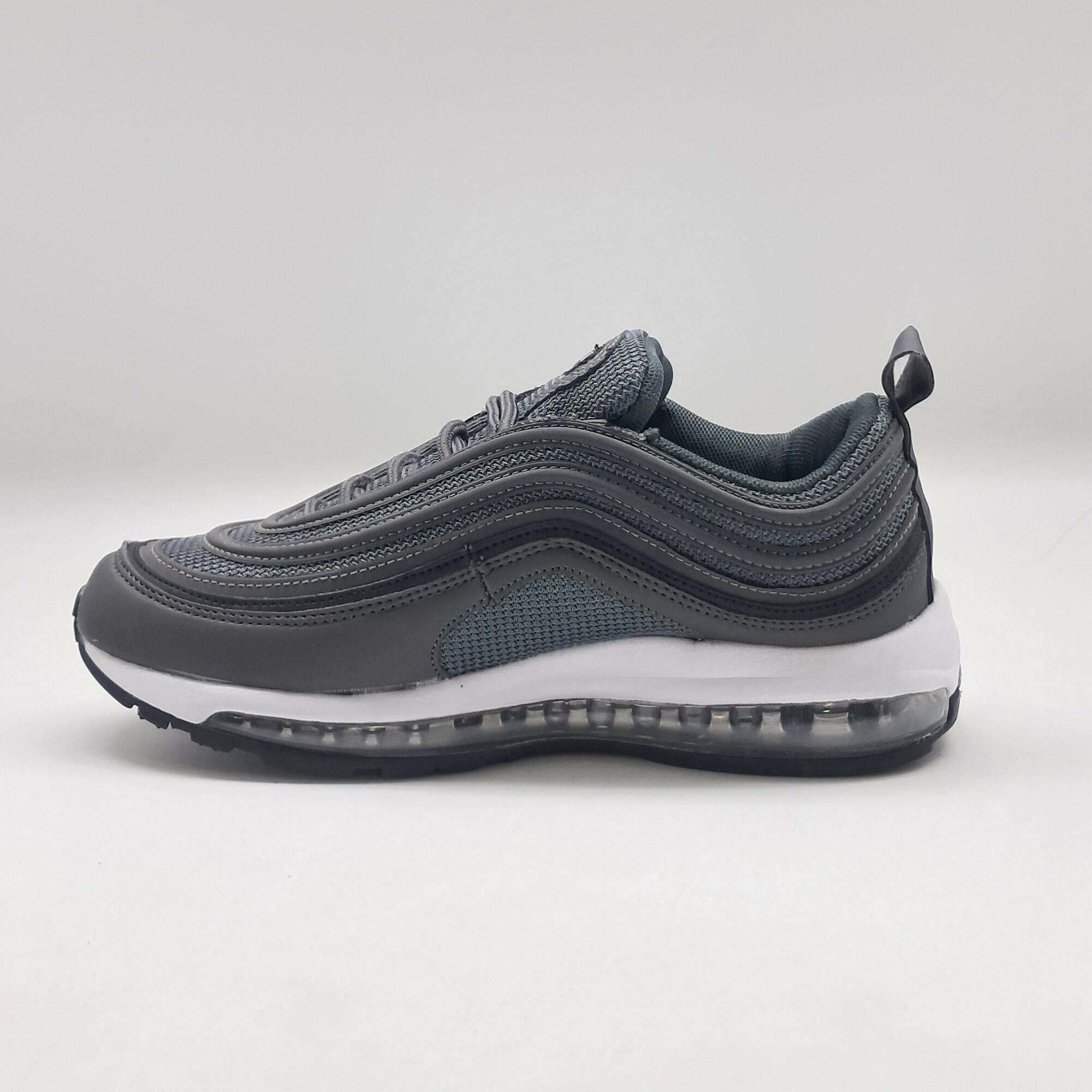 Chaussures sportives VELA 3/7