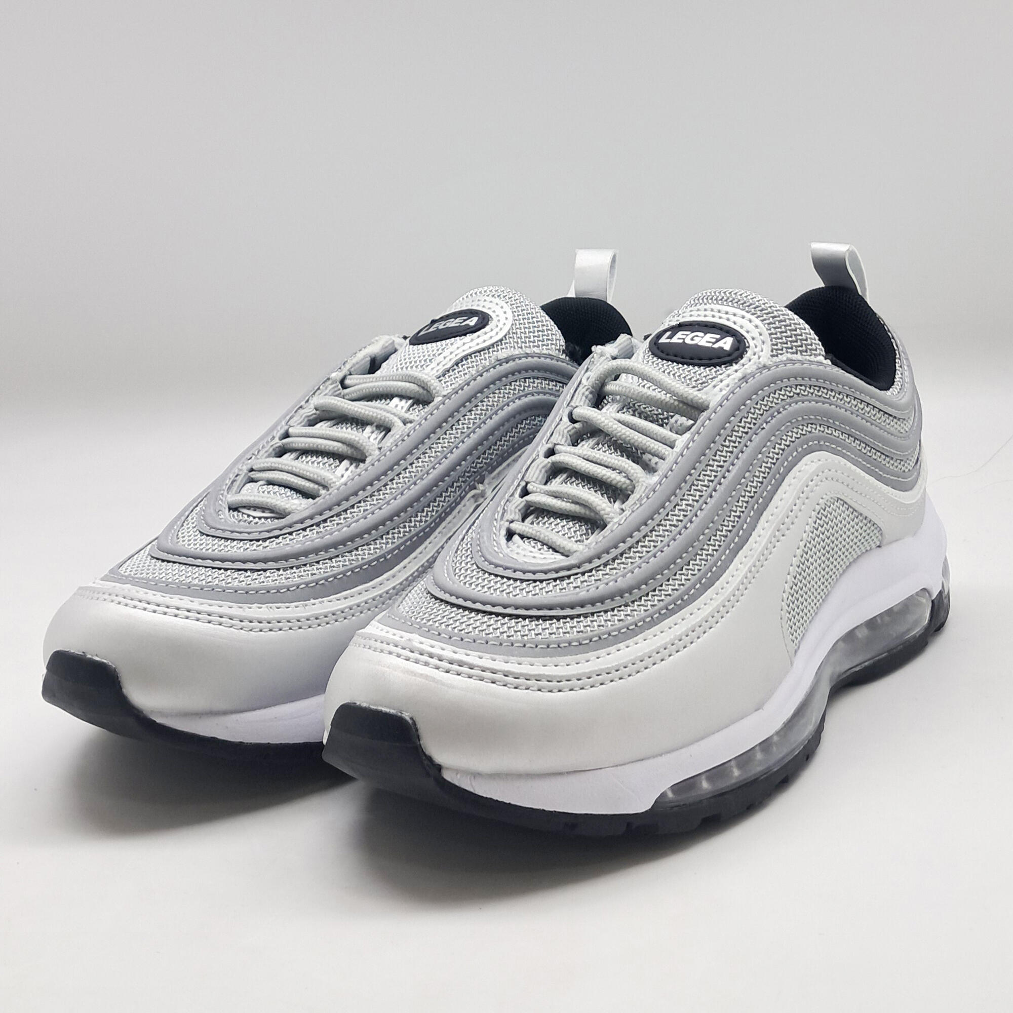 Sportschuh VELA 2/6