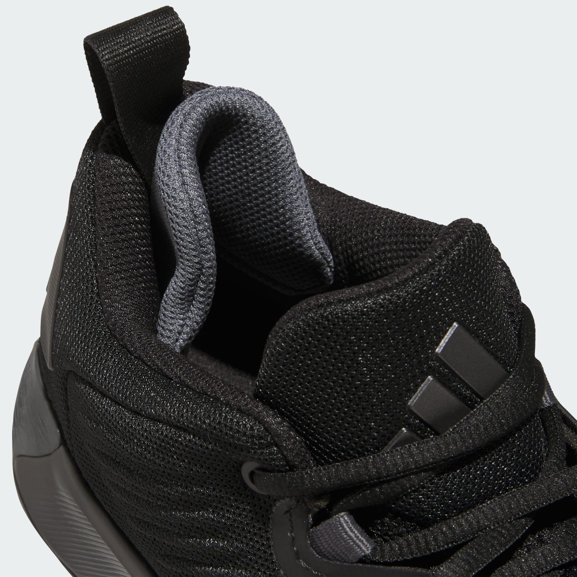 Boty Adidas Initiation 6/8
