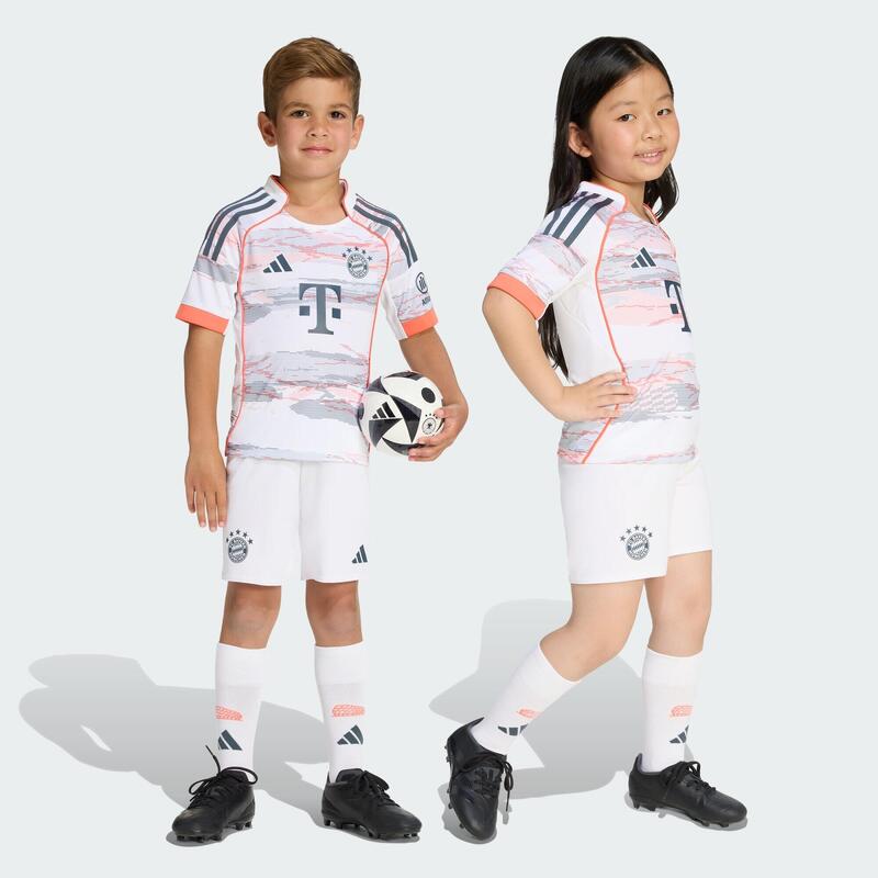 Zestaw FC Bayern 25/26 Away Mini Kids