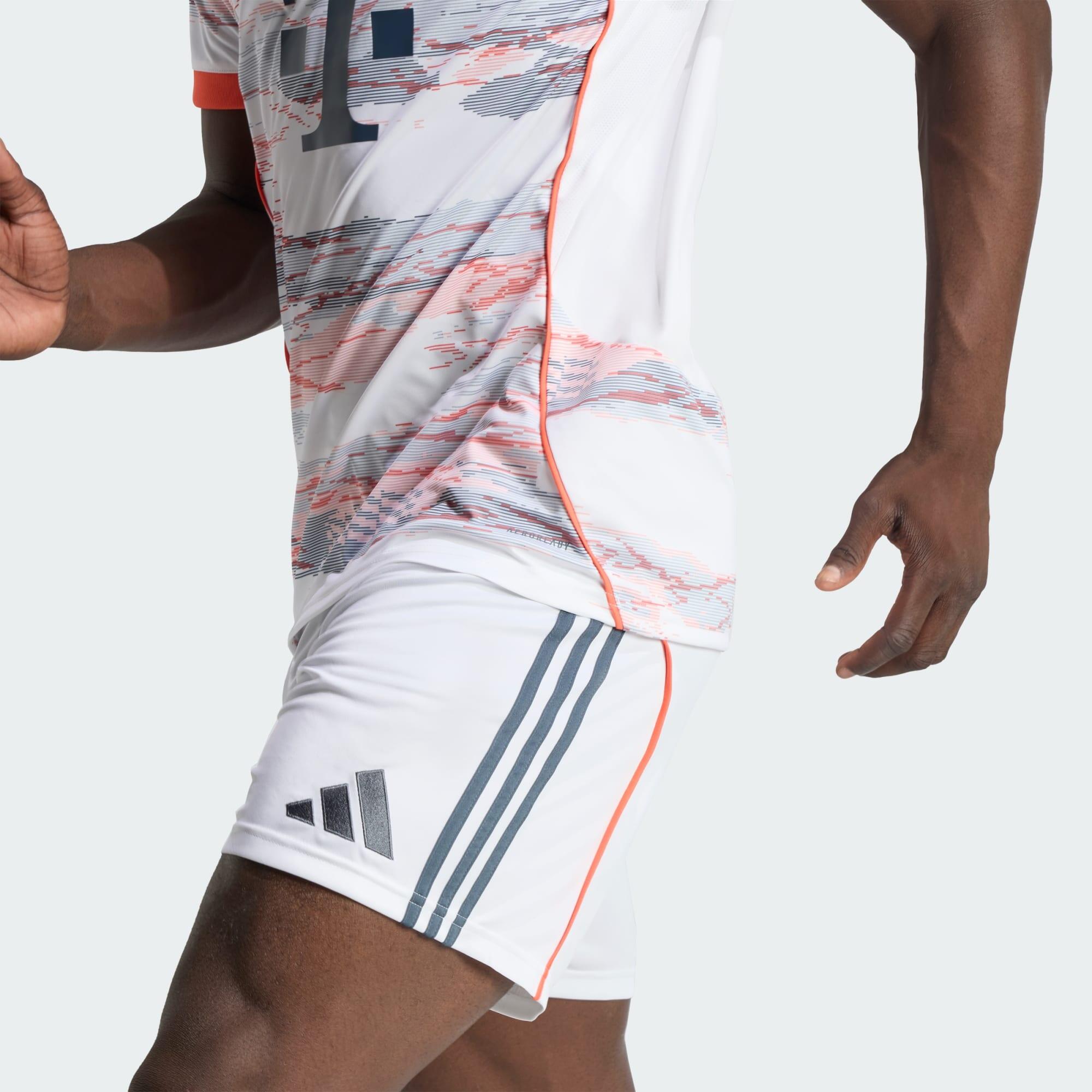 FC Bayern 25/26 Away Shorts 5/5