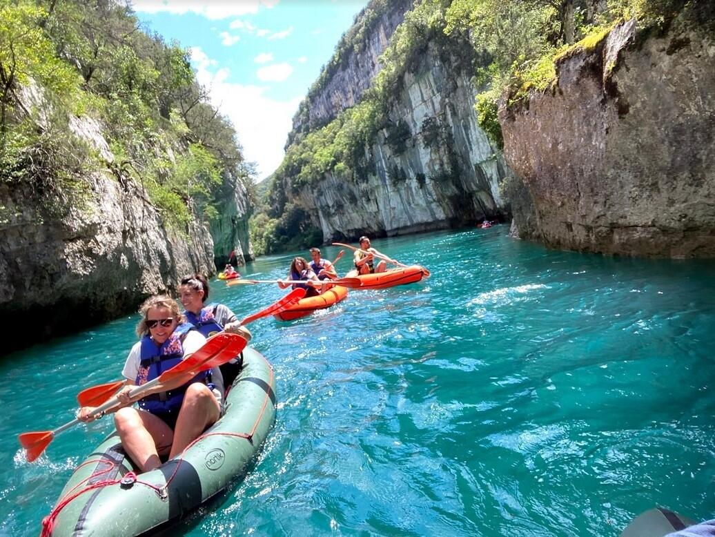 Multi-activiteit familievakantie tussen de Verdon meren en canyons 1/1