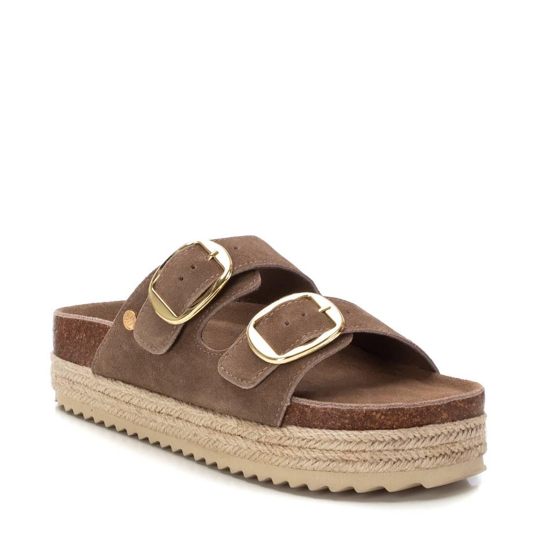Sandalias Planas Mujer Xti  Marrón 3/5
