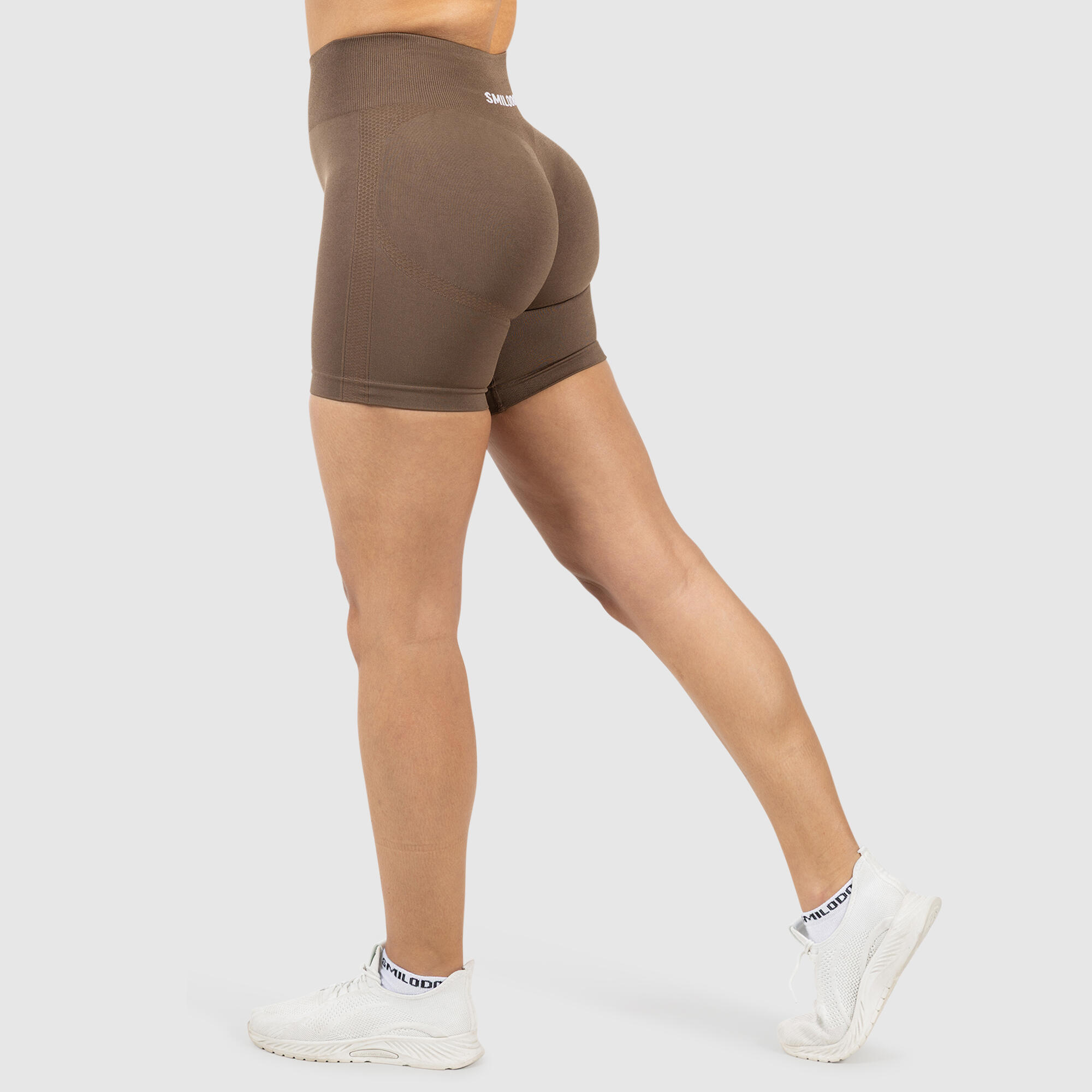 Damen Shorts Nomeli Braun 2/5
