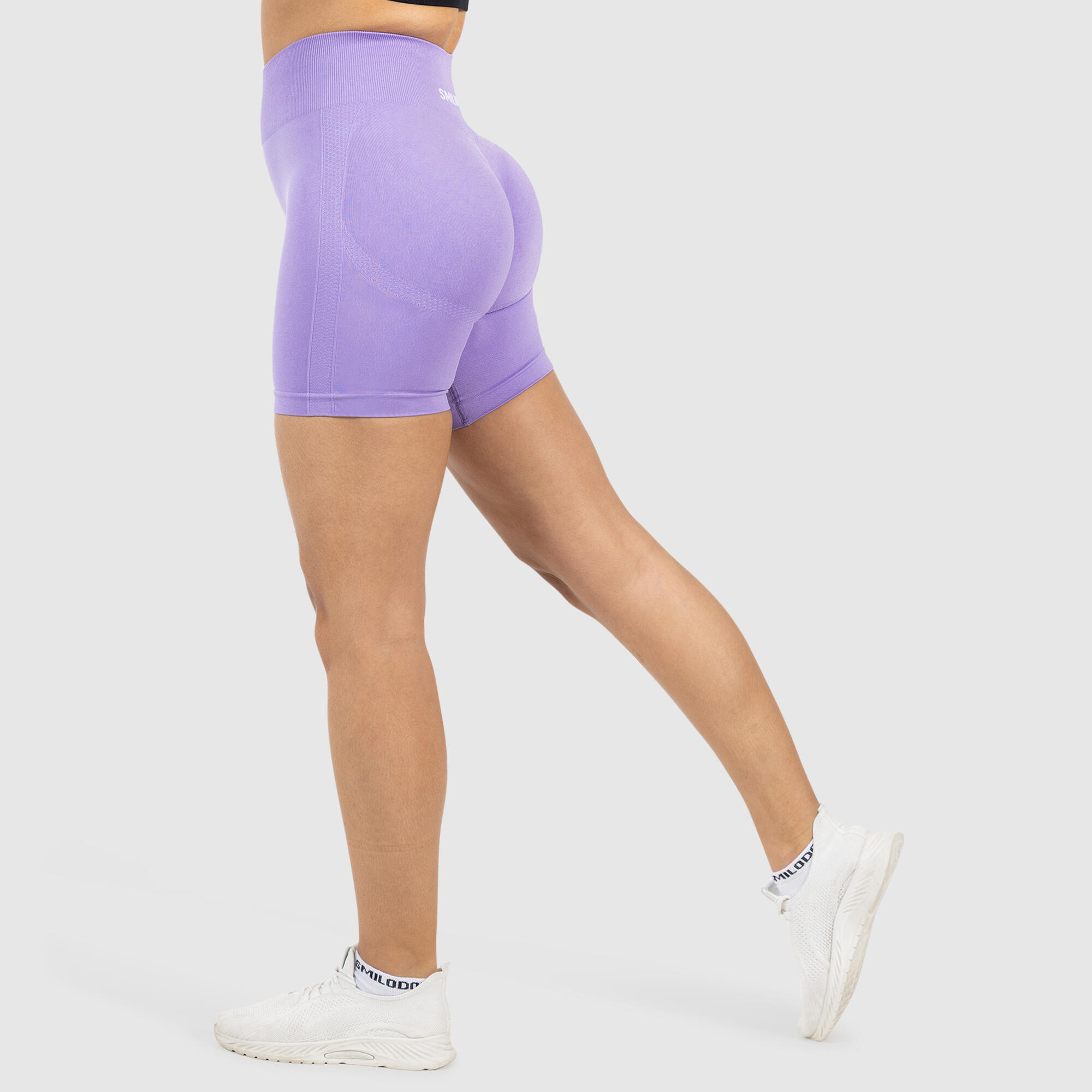 Damen Shorts Nomeli Lila 2/5