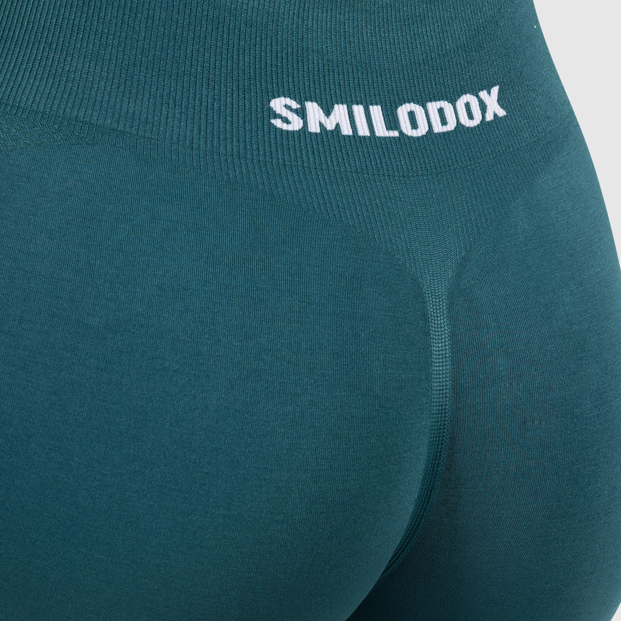 Damen Shorts Nomeli Dunkel Grün 5/5