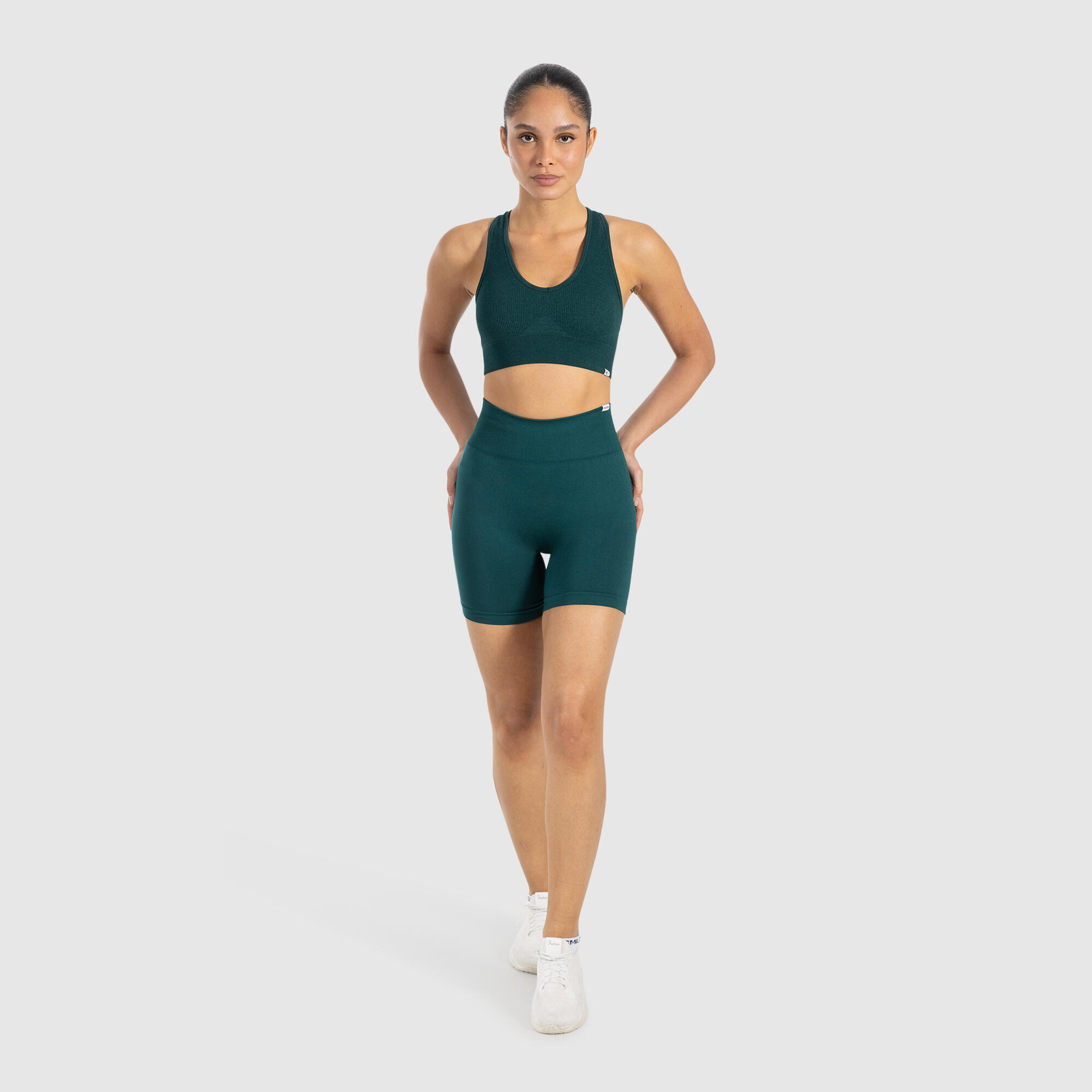 Damen Shorts Amaze Scrunch Dunkelgrün 3/5