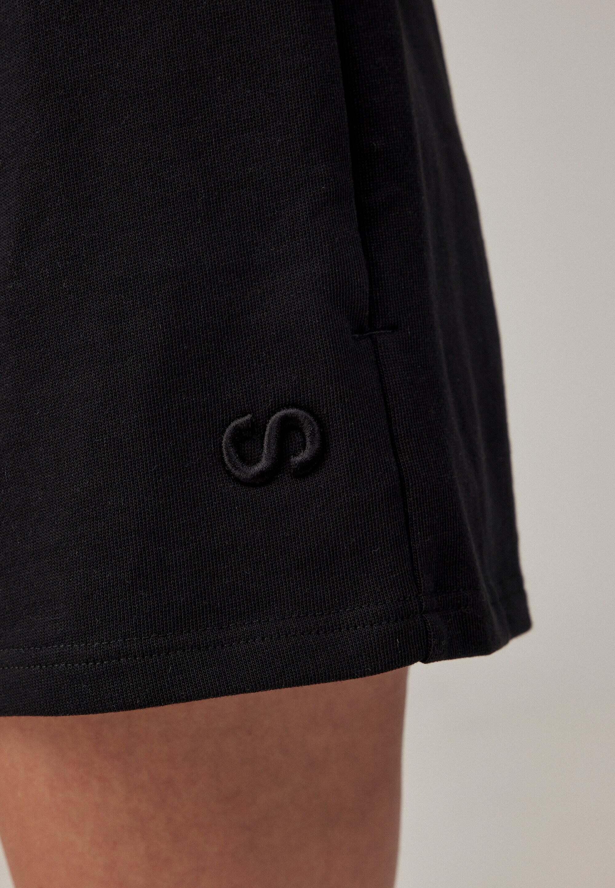 SWEATSHORTS DAMEN 4/6