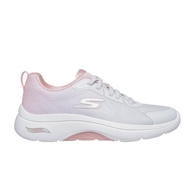 SKECHERS picture