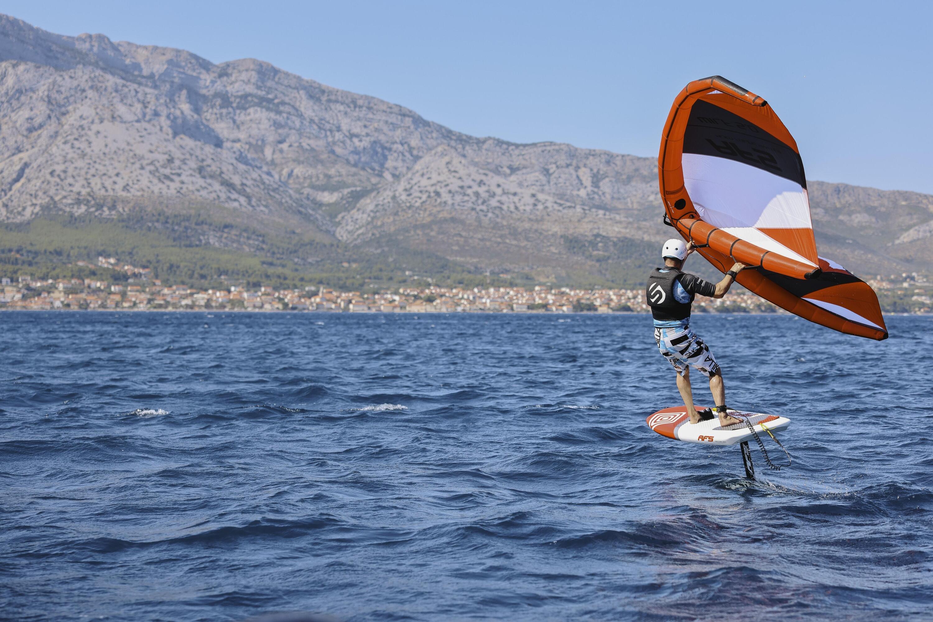 DECATHLON TRAVEL picture
