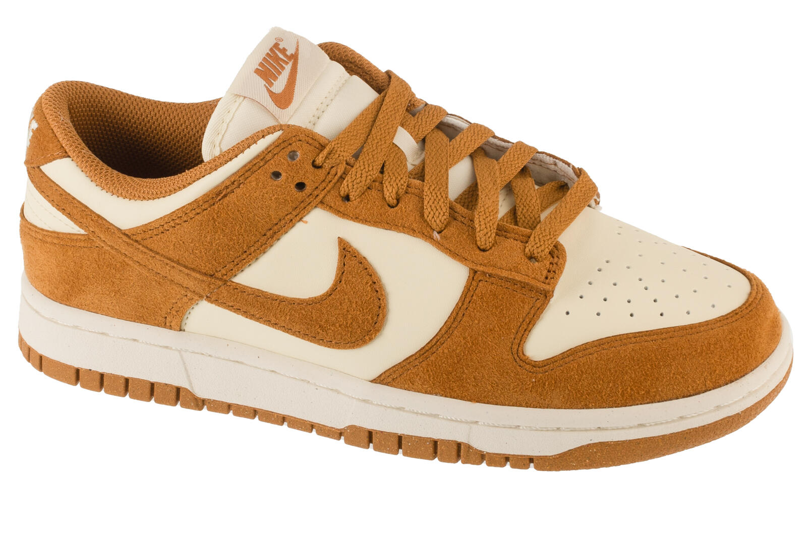 NIKE picture