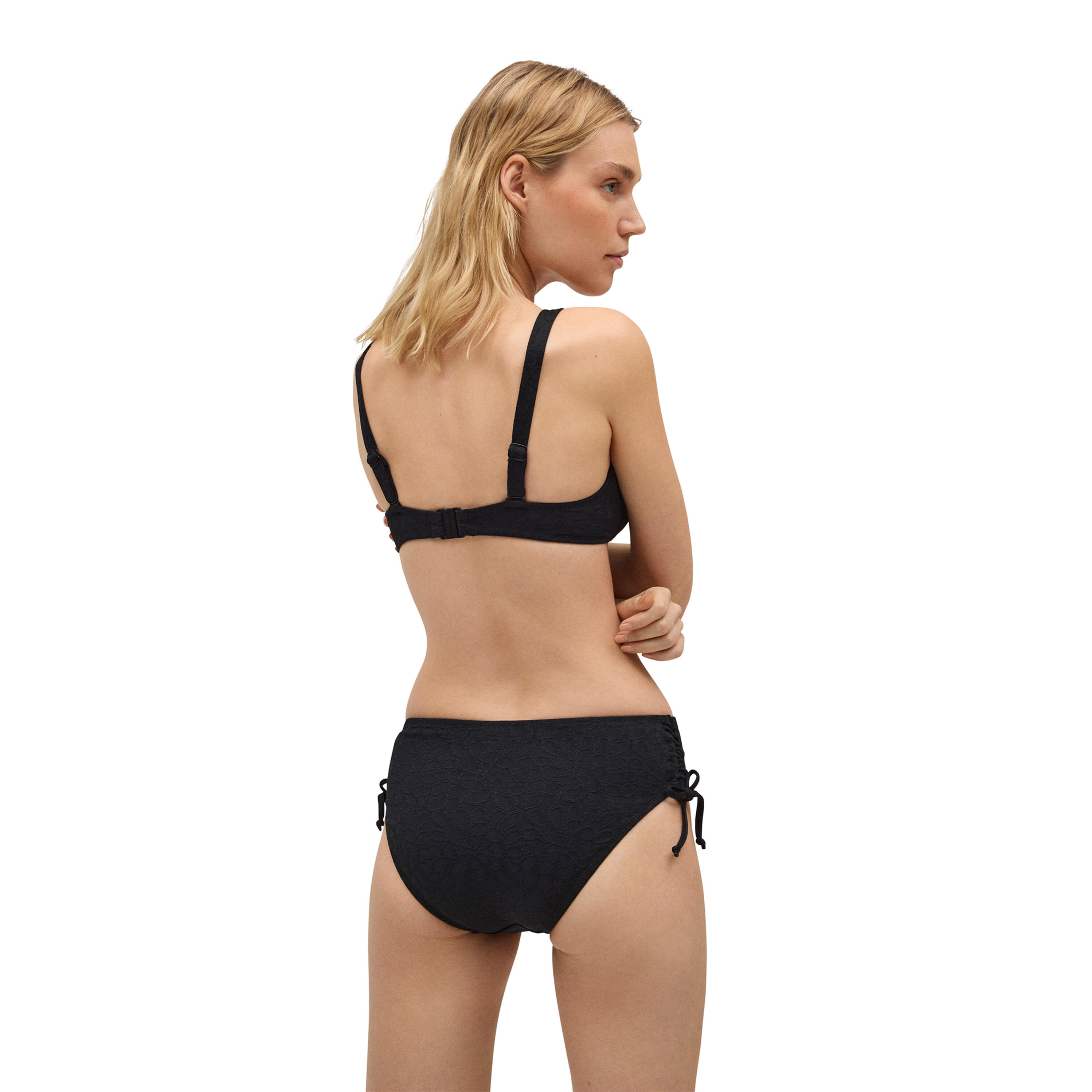 Conjunto de bikini reductor textura negro copa C 2/7