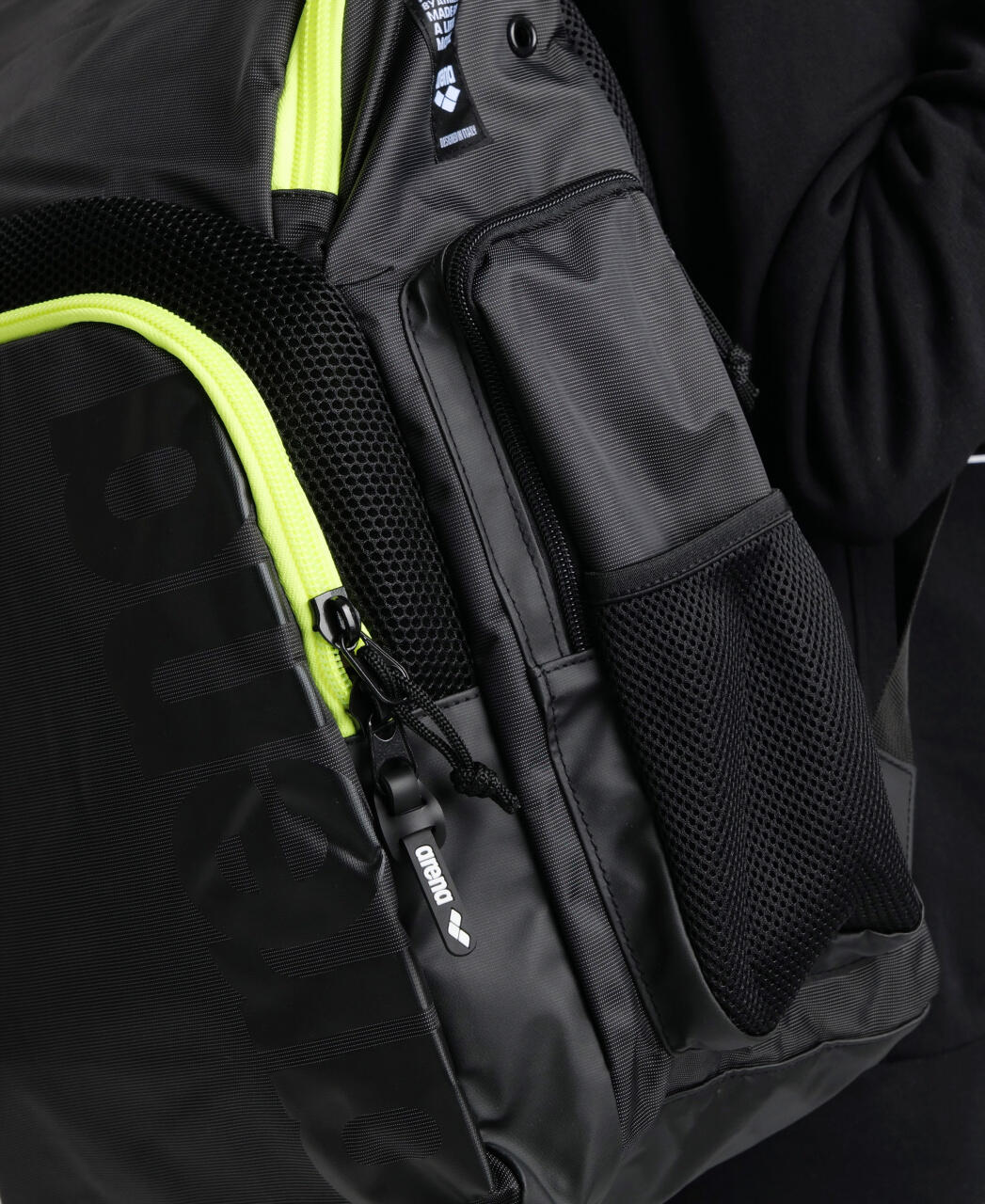 Mochila Arena Spiky III 35L Cinza/Amarelo 7/7