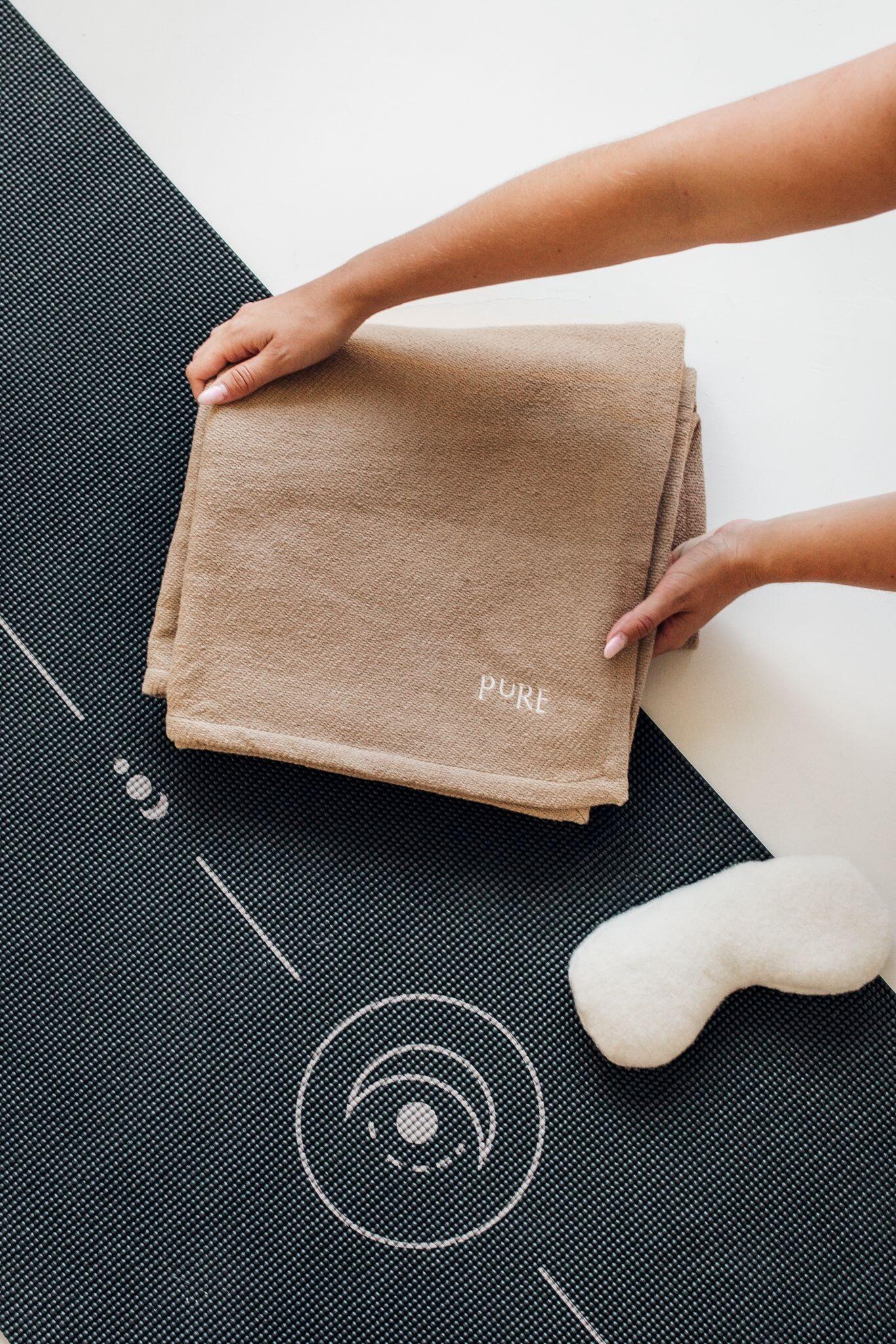 Lotus Oogkussen merino wol gevormd 3/5